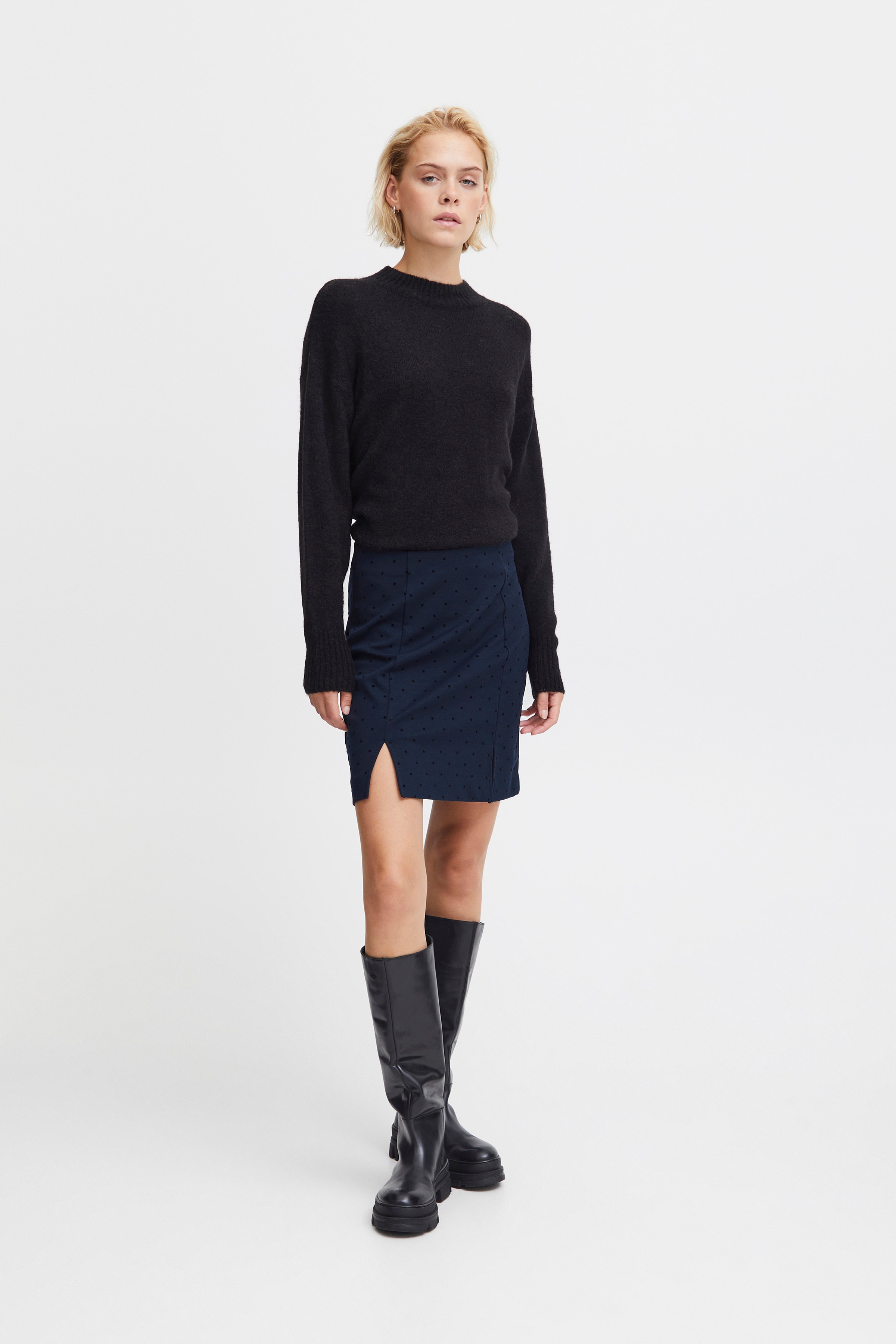 IHKATE Skjørt LOOKBOOK FRONT 20119450-200896