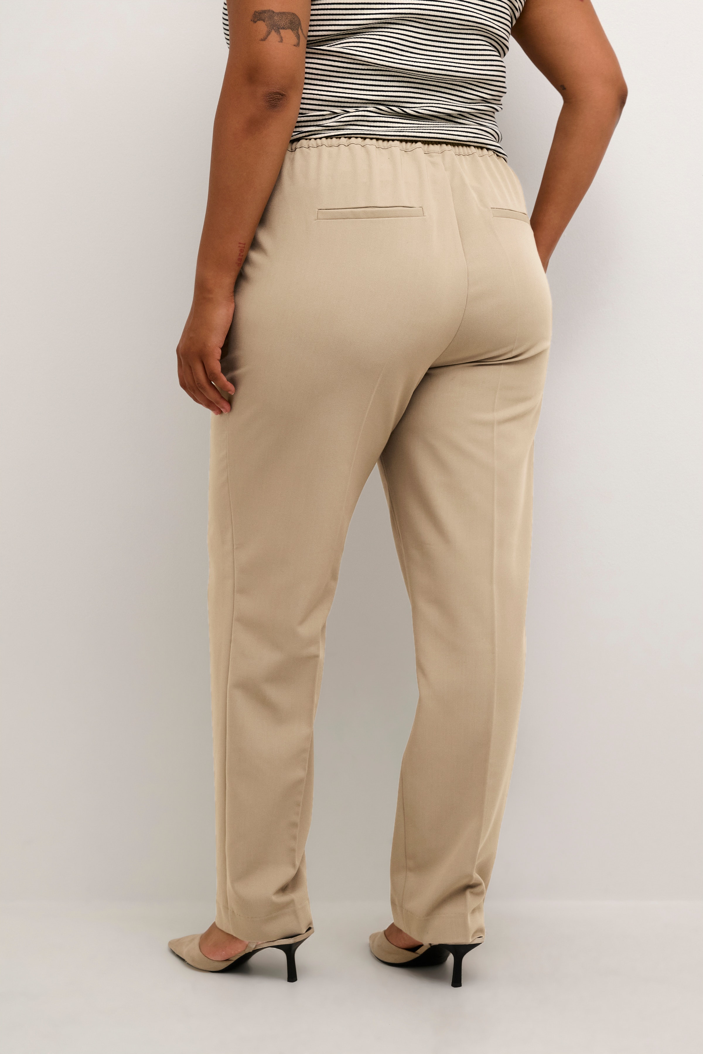 KCsakira Trousers LOOKBOOK BACK 10581088-171109