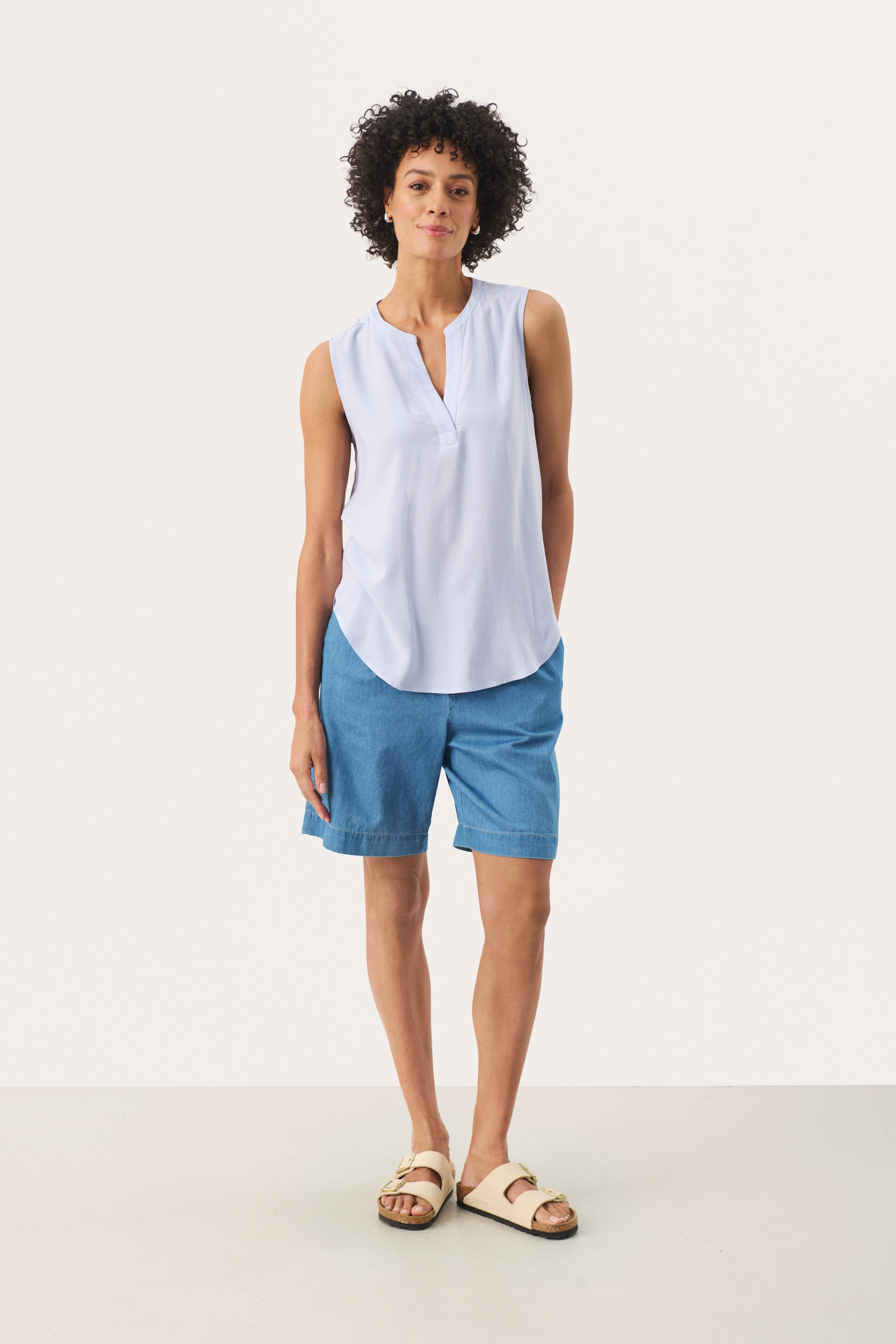 AndiaPW Bluse LOOKBOOK FRONT 30308317-144110