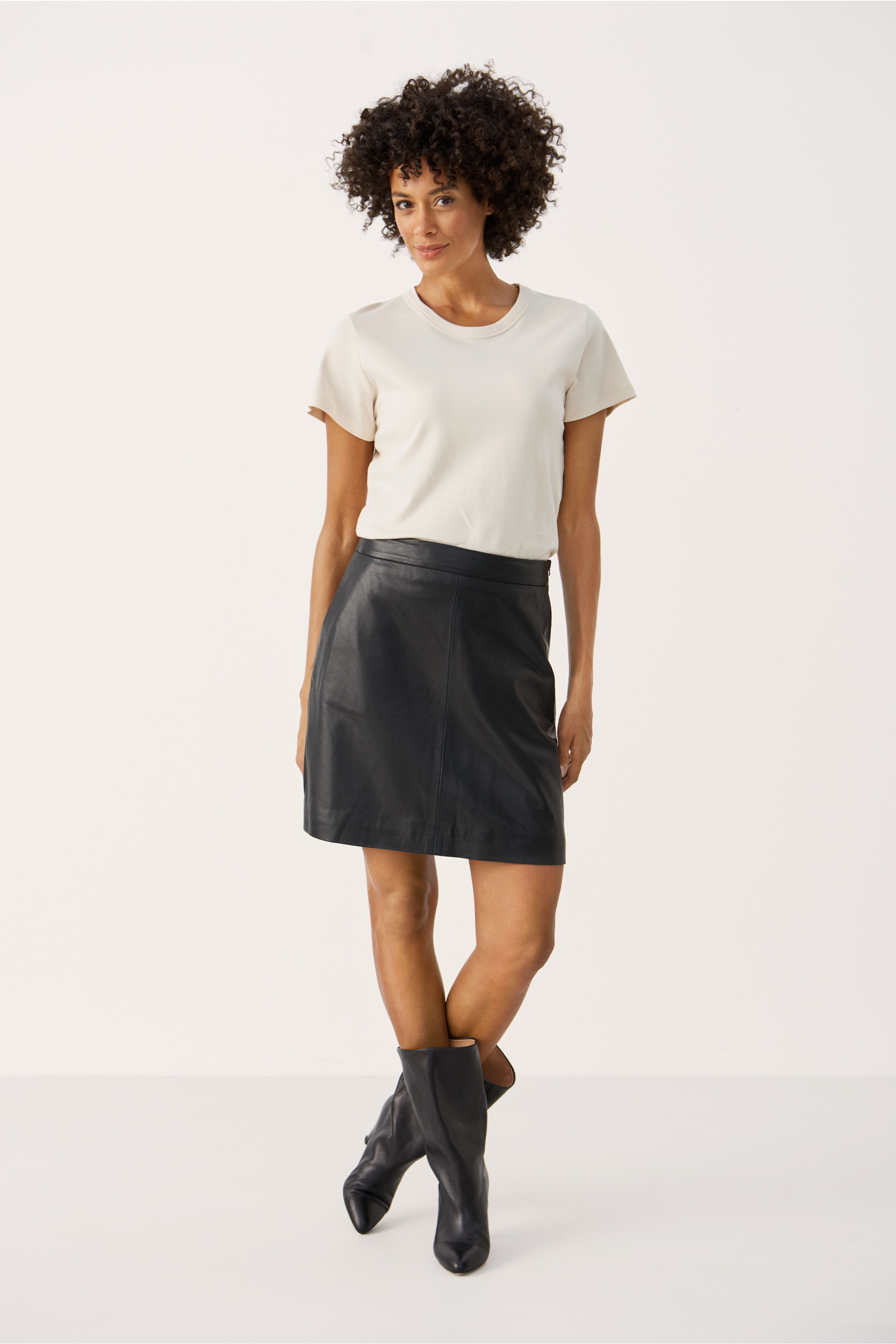 LingPW Kjol LOOKBOOK FRONT 30306438-194008