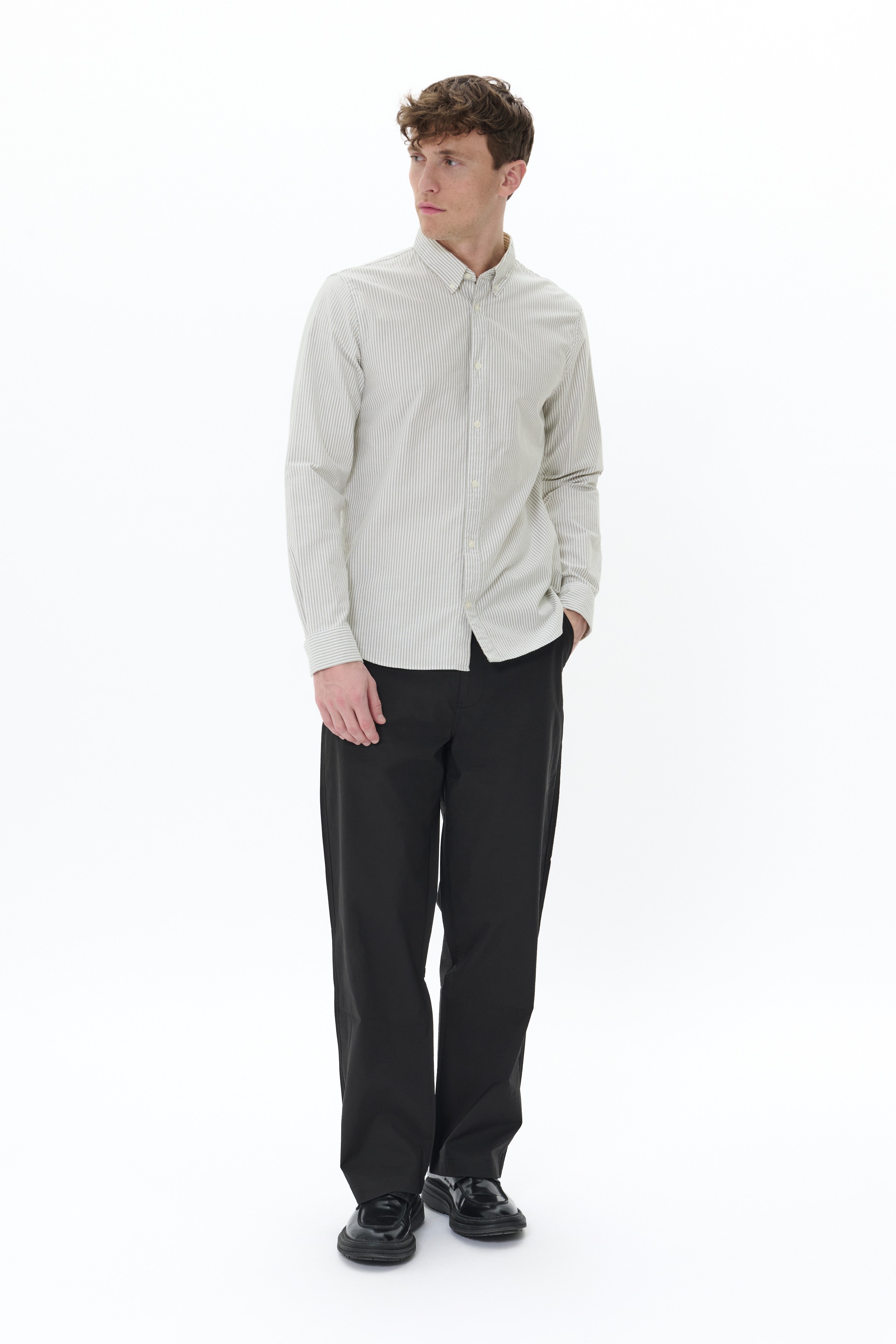 MAtrostol Shirt LOOKBOOK FRONT 30207185-190309