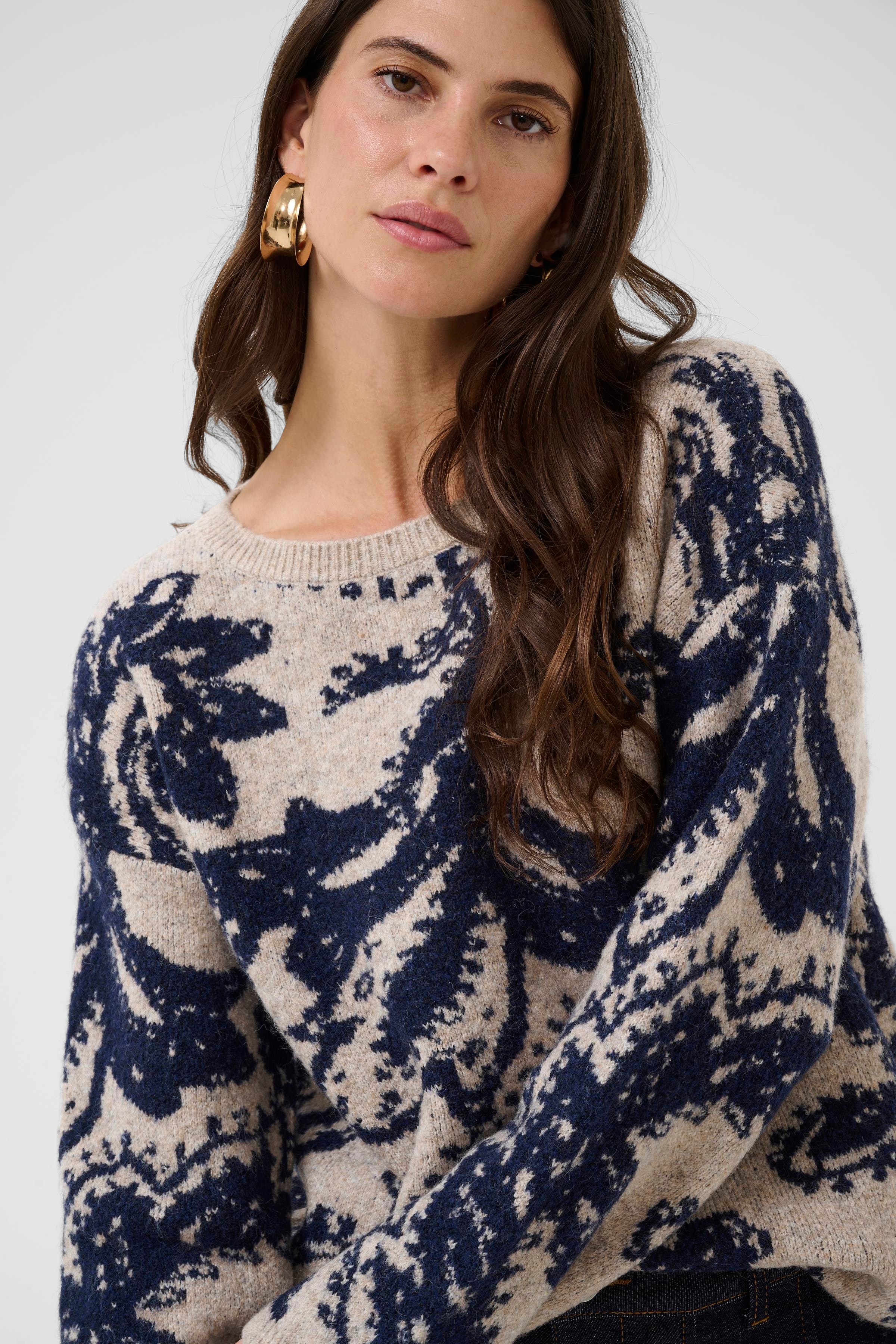 CRTemikka Pullover LOOKBOOK DETAIL 10614714-108959