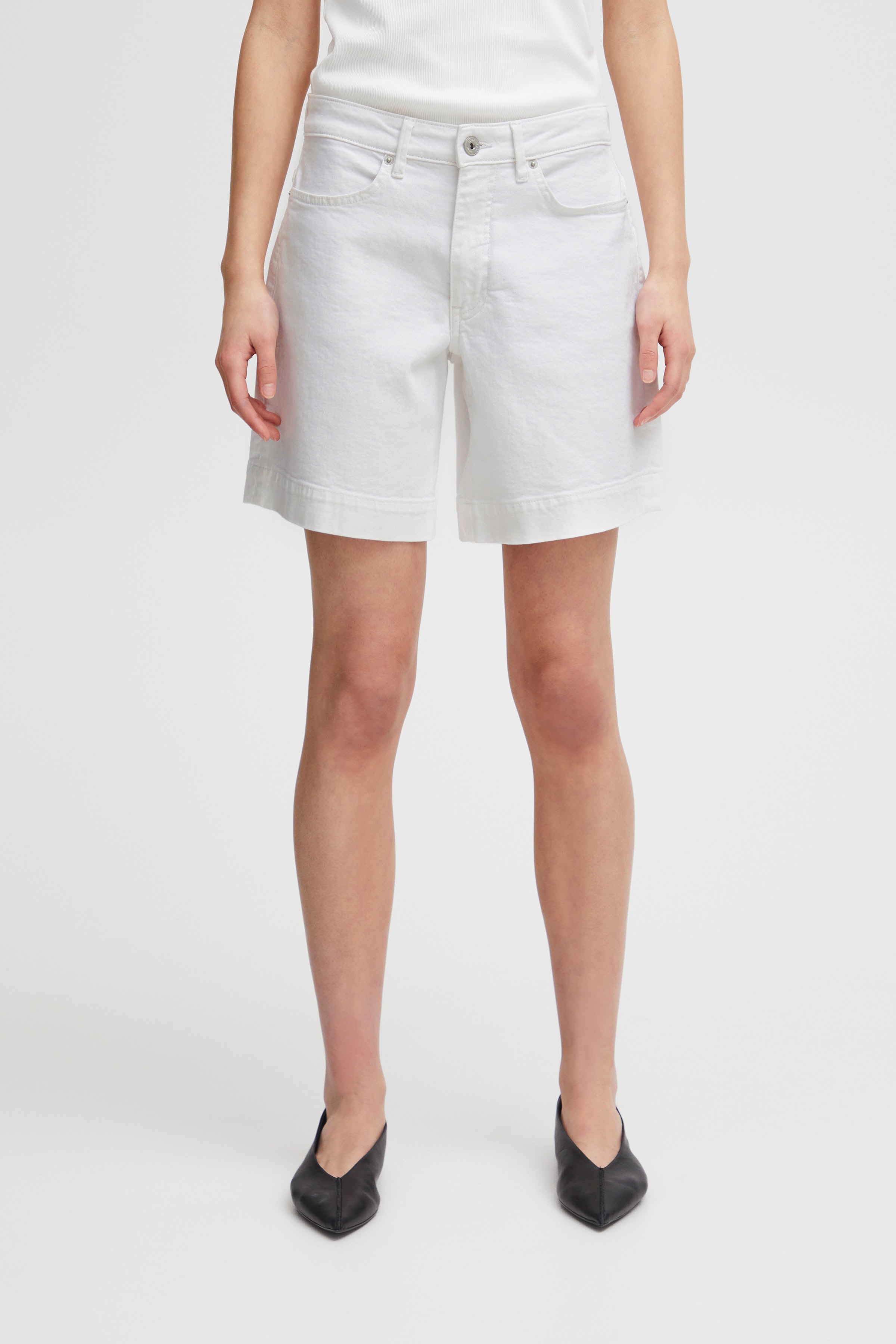IHZIGGY Shorts LOOKBOOK FRONT 20118313-110601