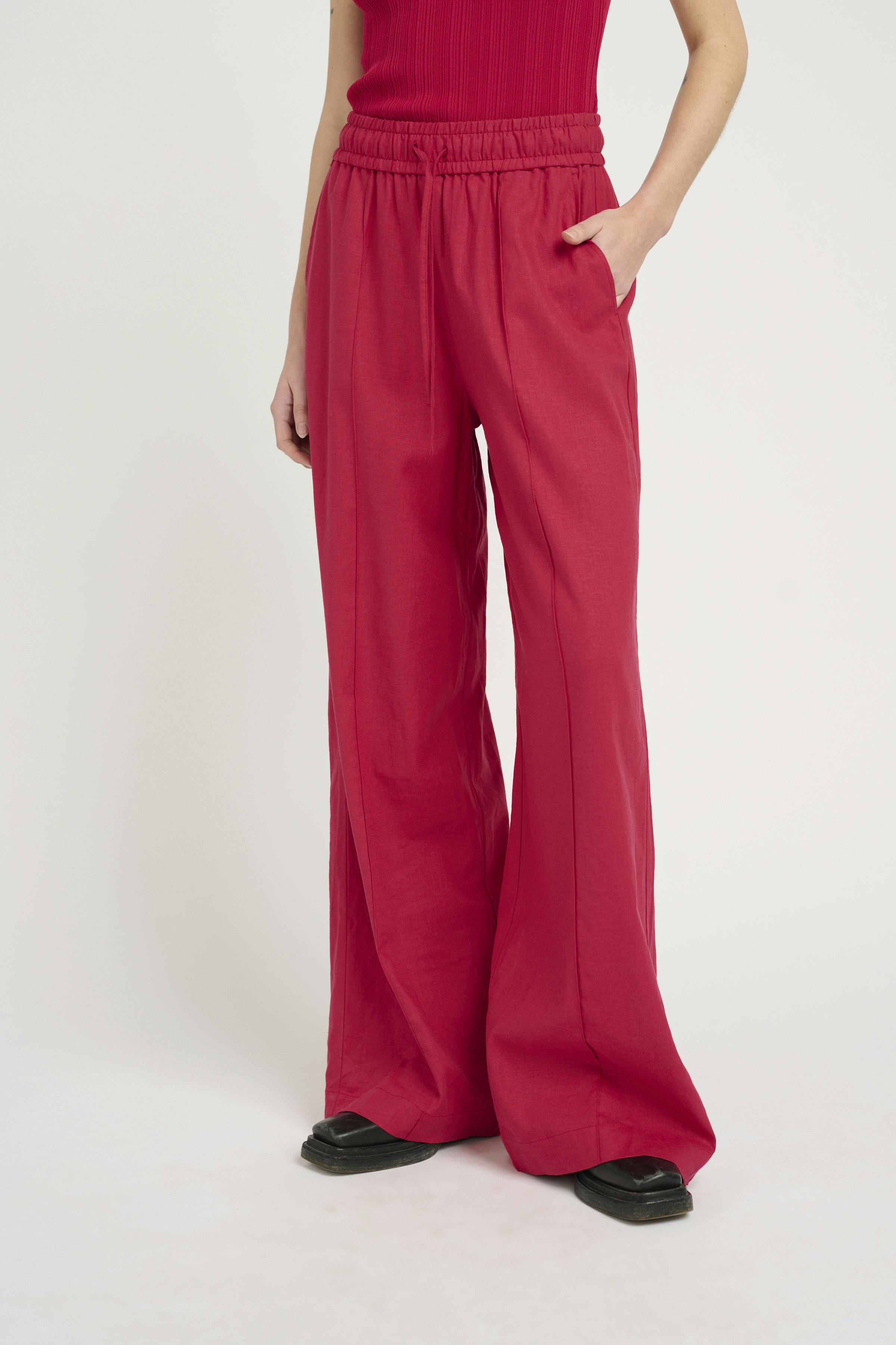 LeenaGZ Linen trousers LOOKBOOK FRONT 10909226-191860