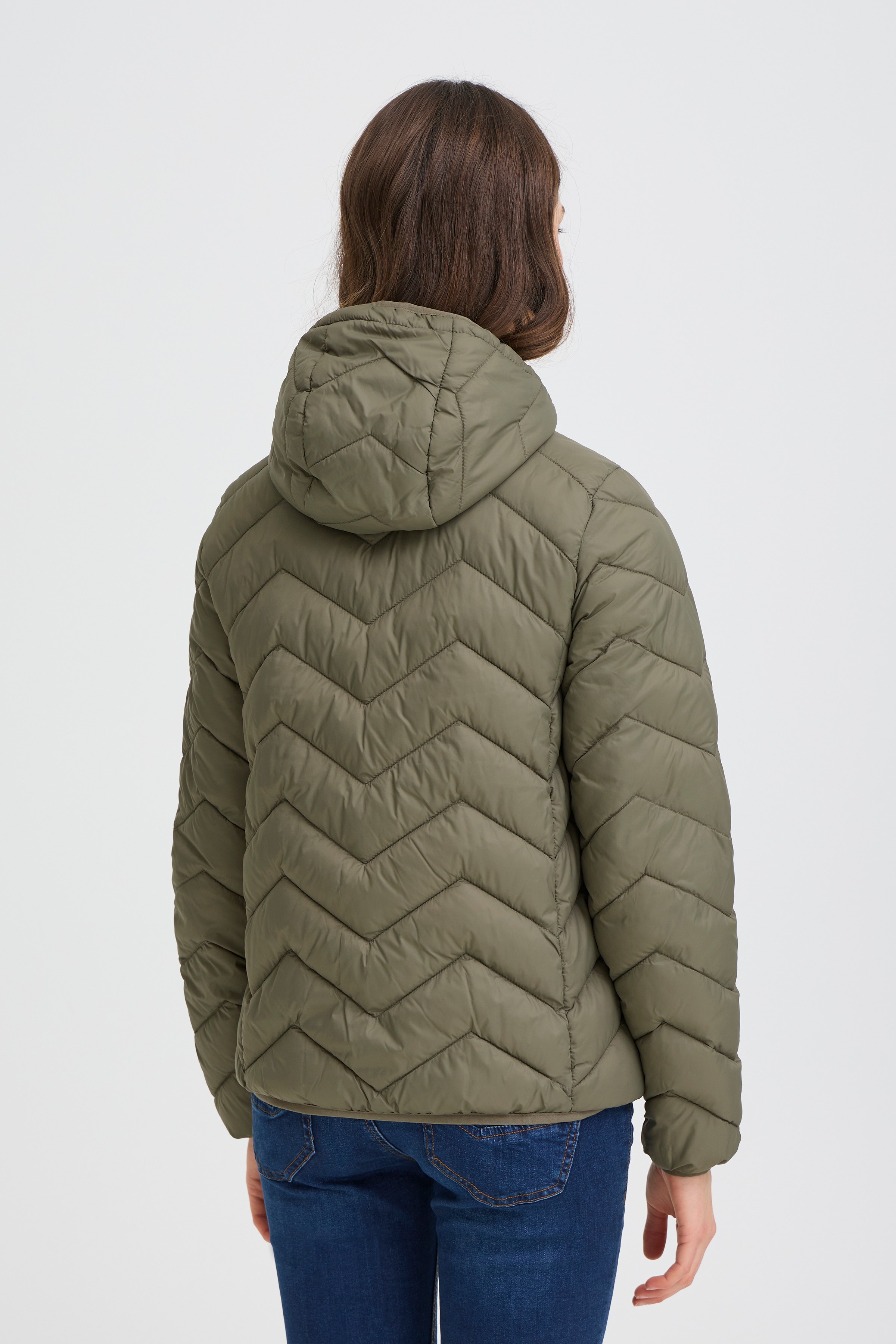 FRBAPADDING Ytterplagg LOOKBOOK BACK 20609336-180516