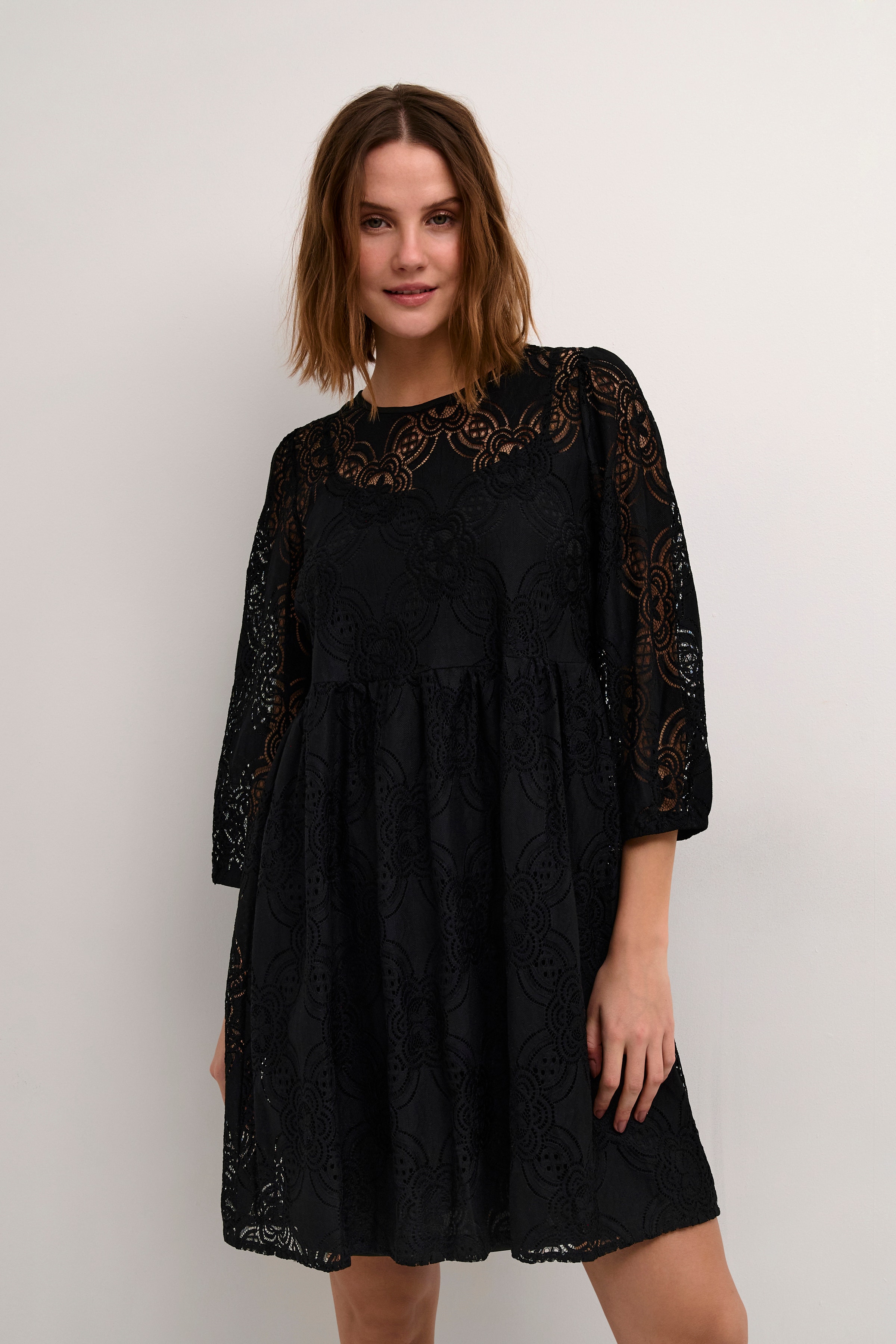 KApaula Kjole LOOKBOOK FRONT 10508715-100121