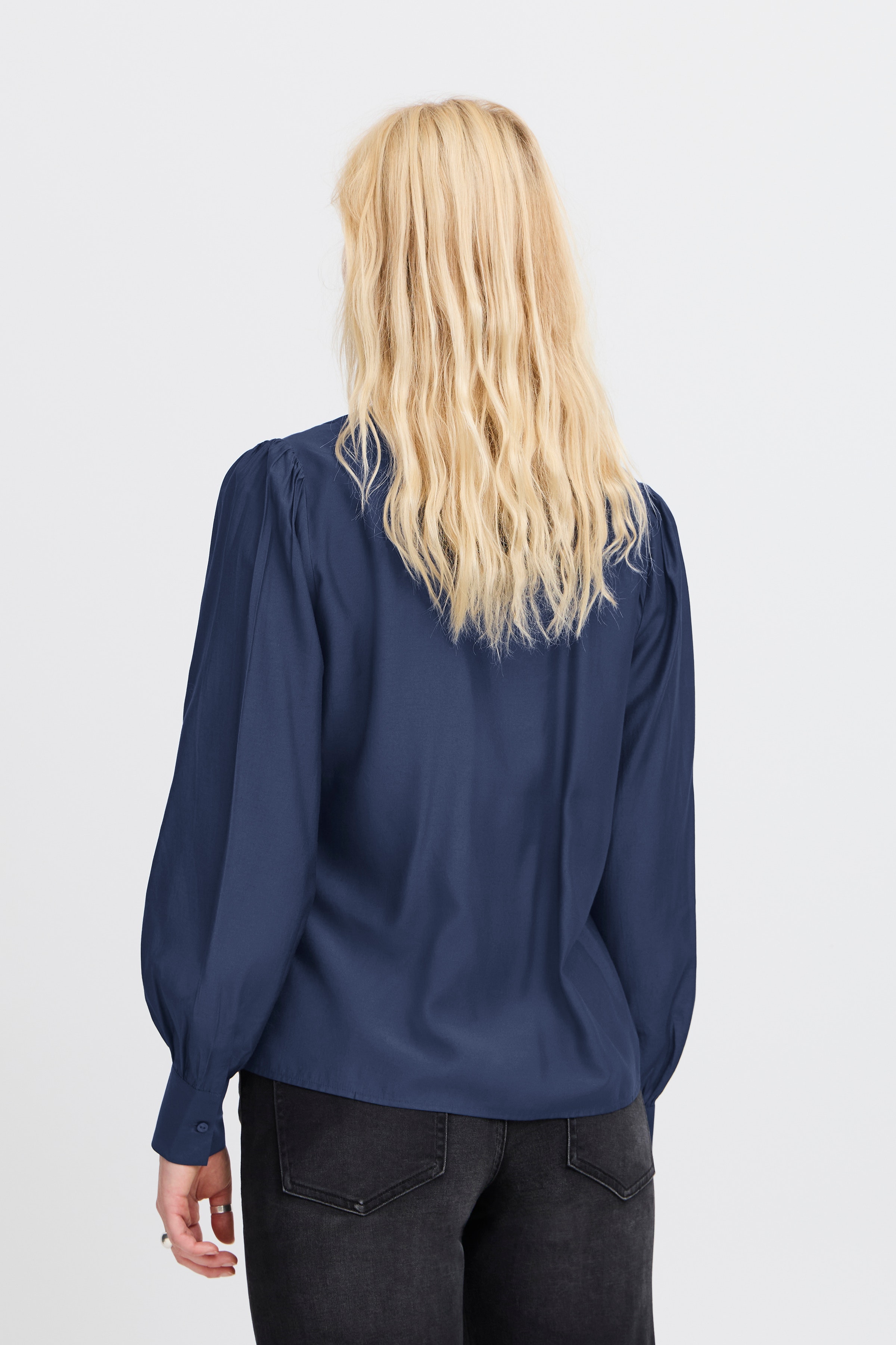 IHKARLANI Skjorte LOOKBOOK BACK 20121889-194010
