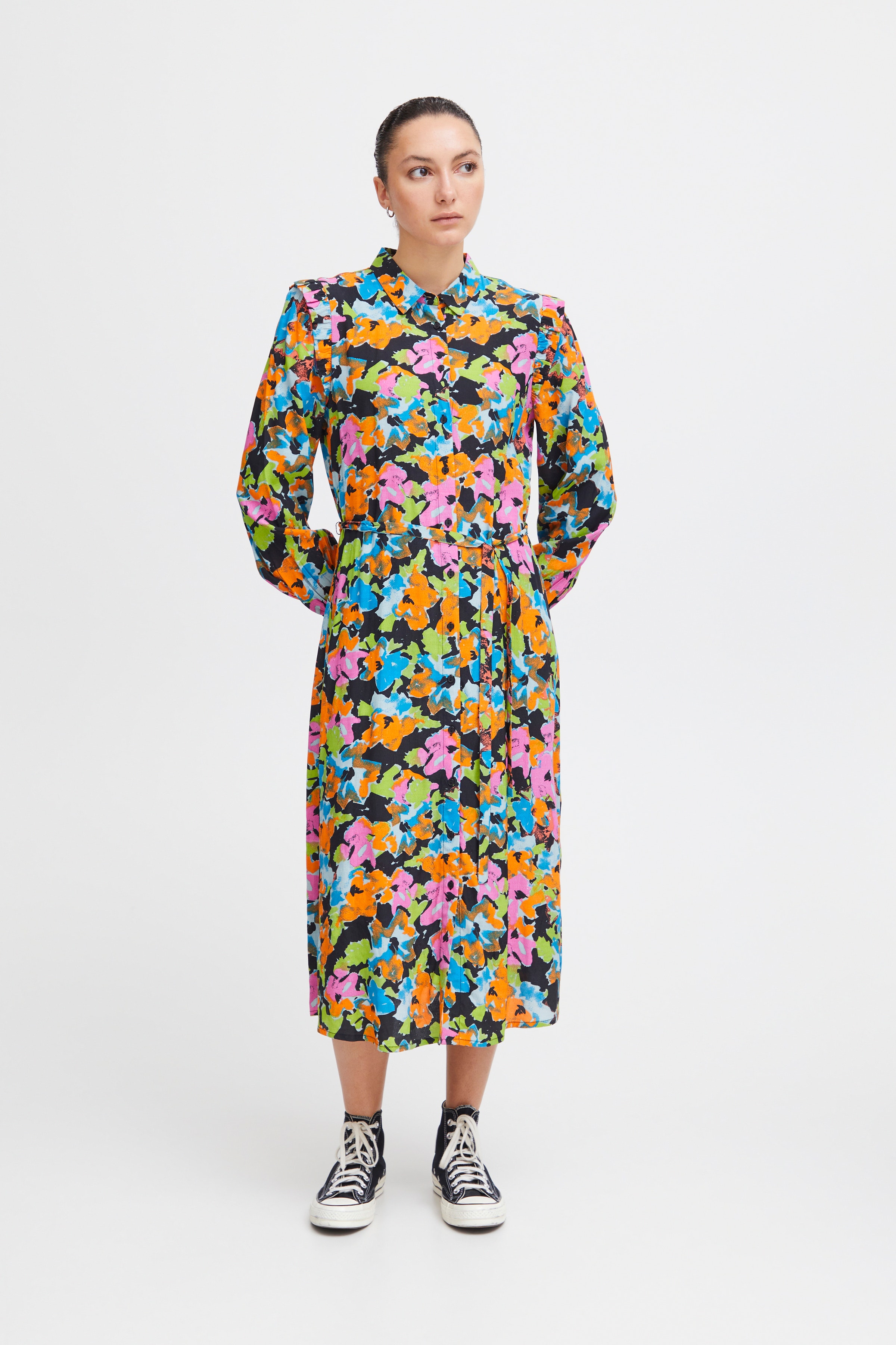 IHGANAVA Kjole LOOKBOOK FRONT 20120363-202740
