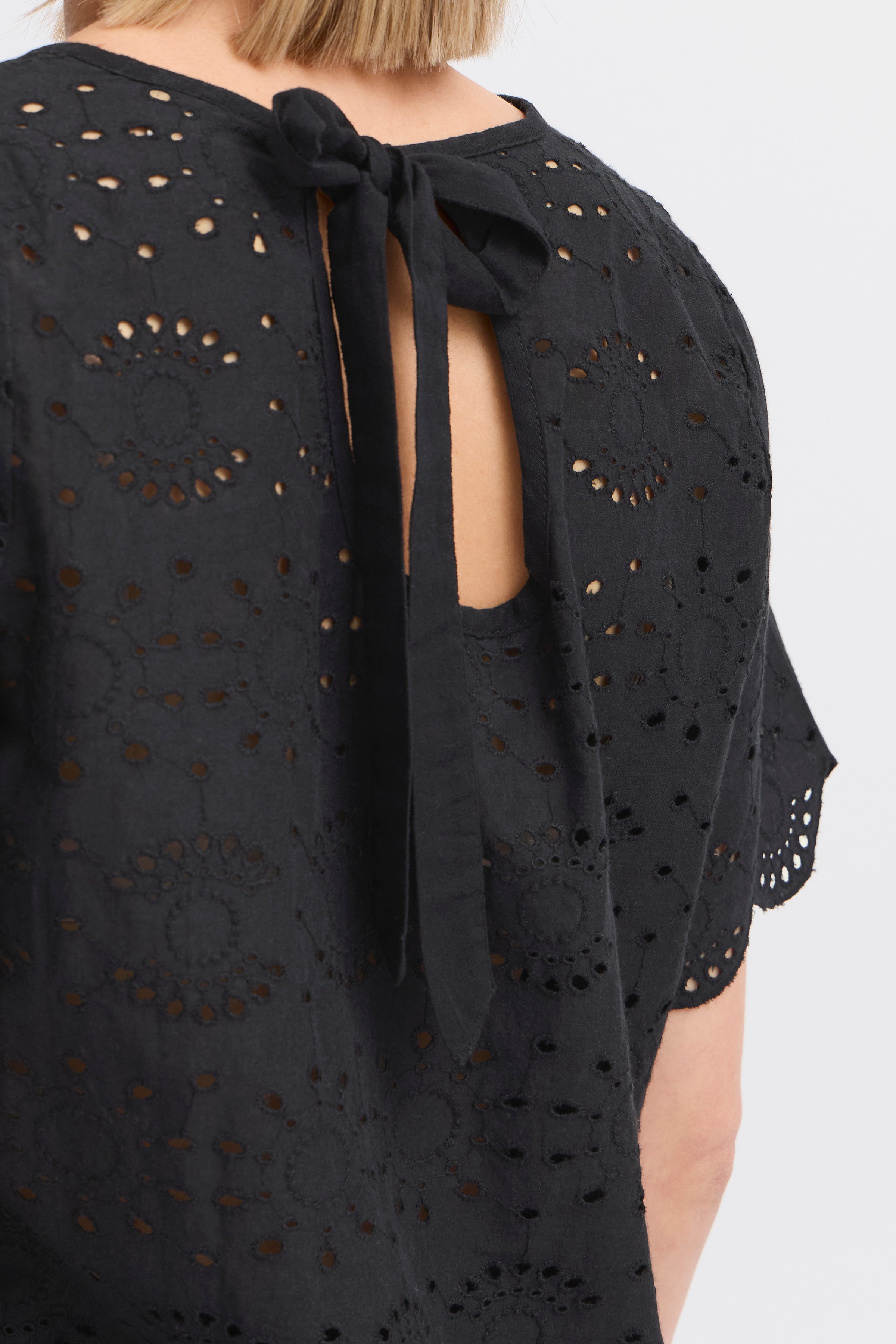 FRANGIE Bluse LOOKBOOK DETAIL 20615693-200113