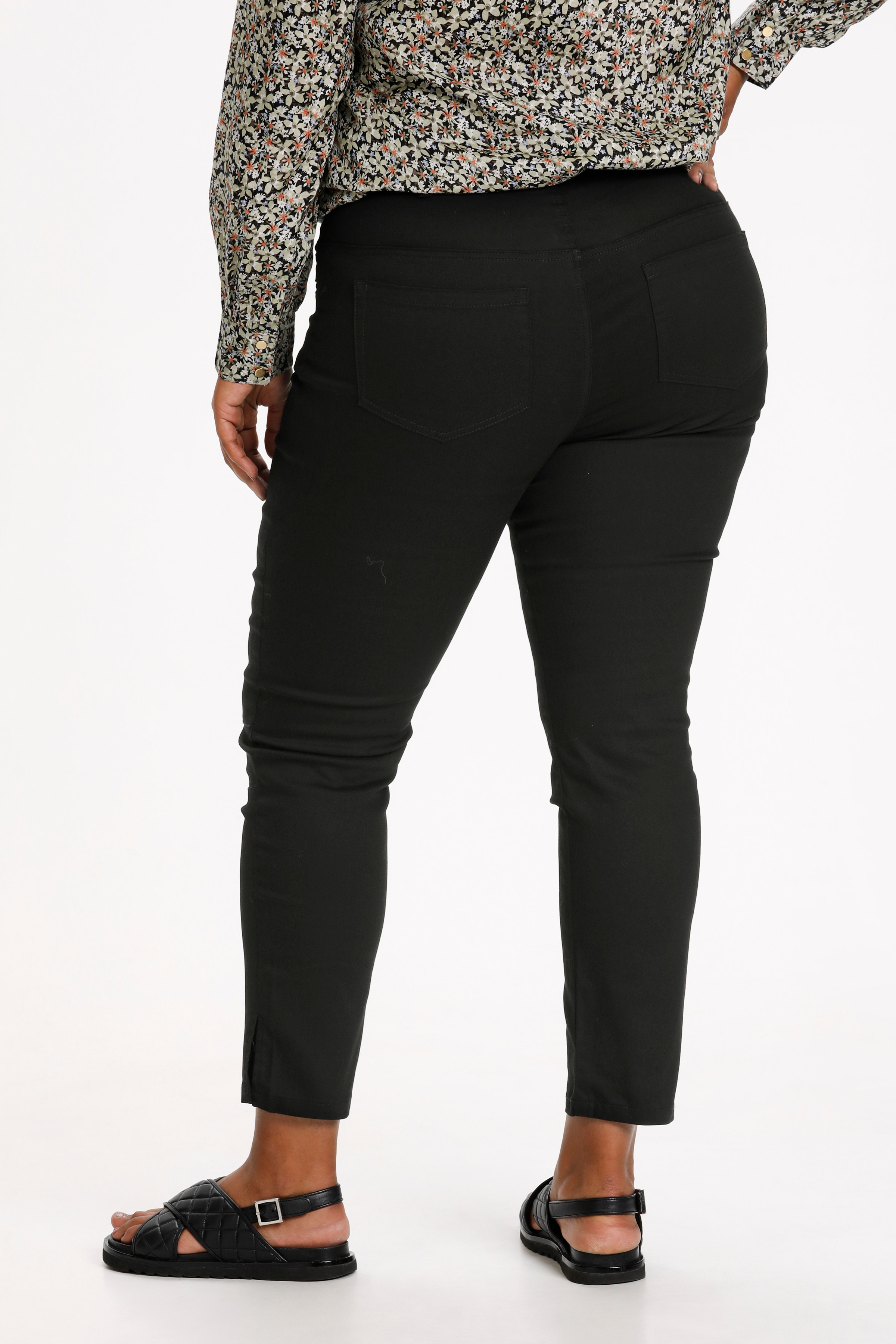 Twill-ankelbyxor LOOKBOOK BACK 10580428-100121
