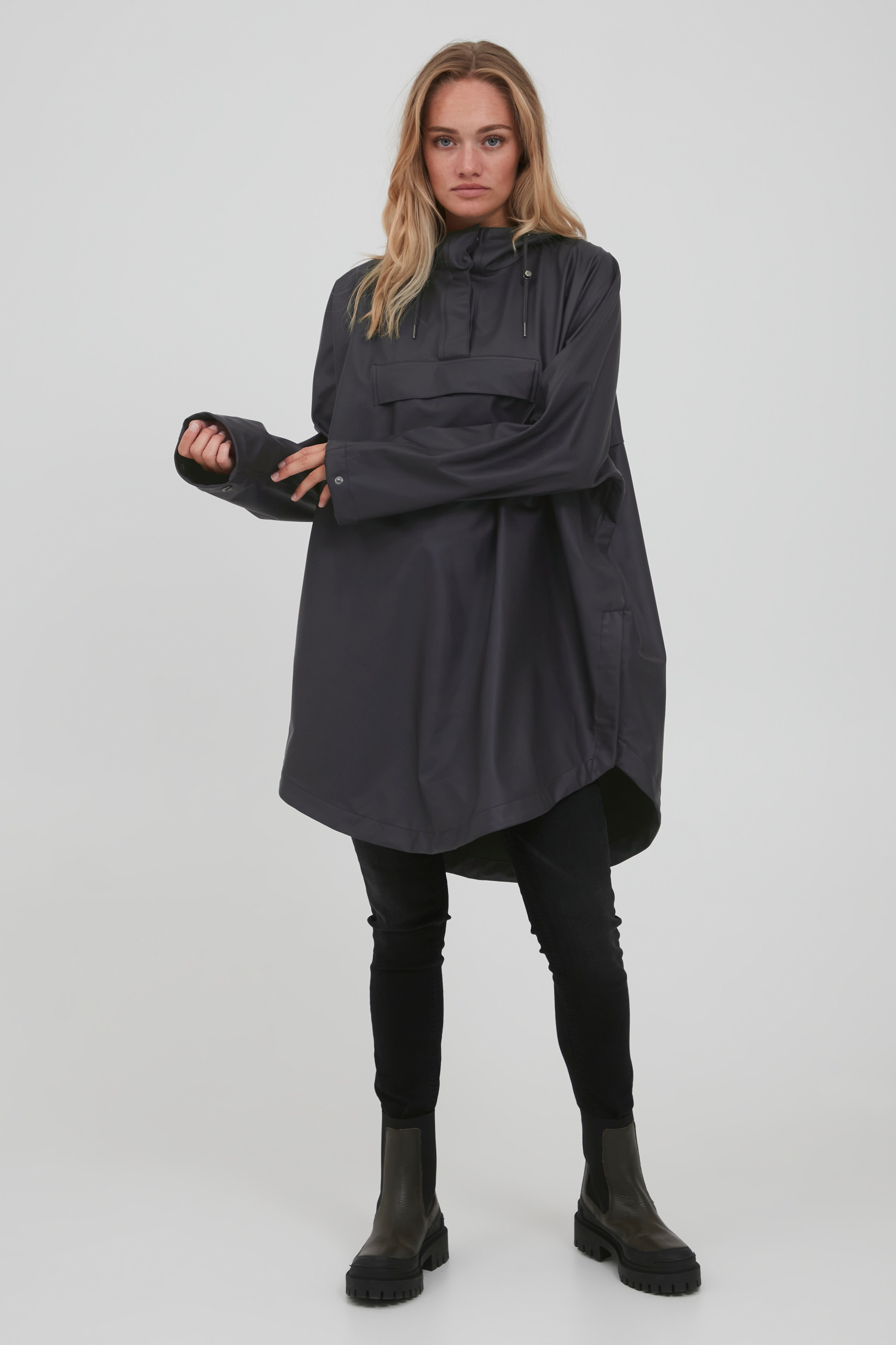 IHTAZI Regntøy LOOKBOOK FRONT 20114283-194013