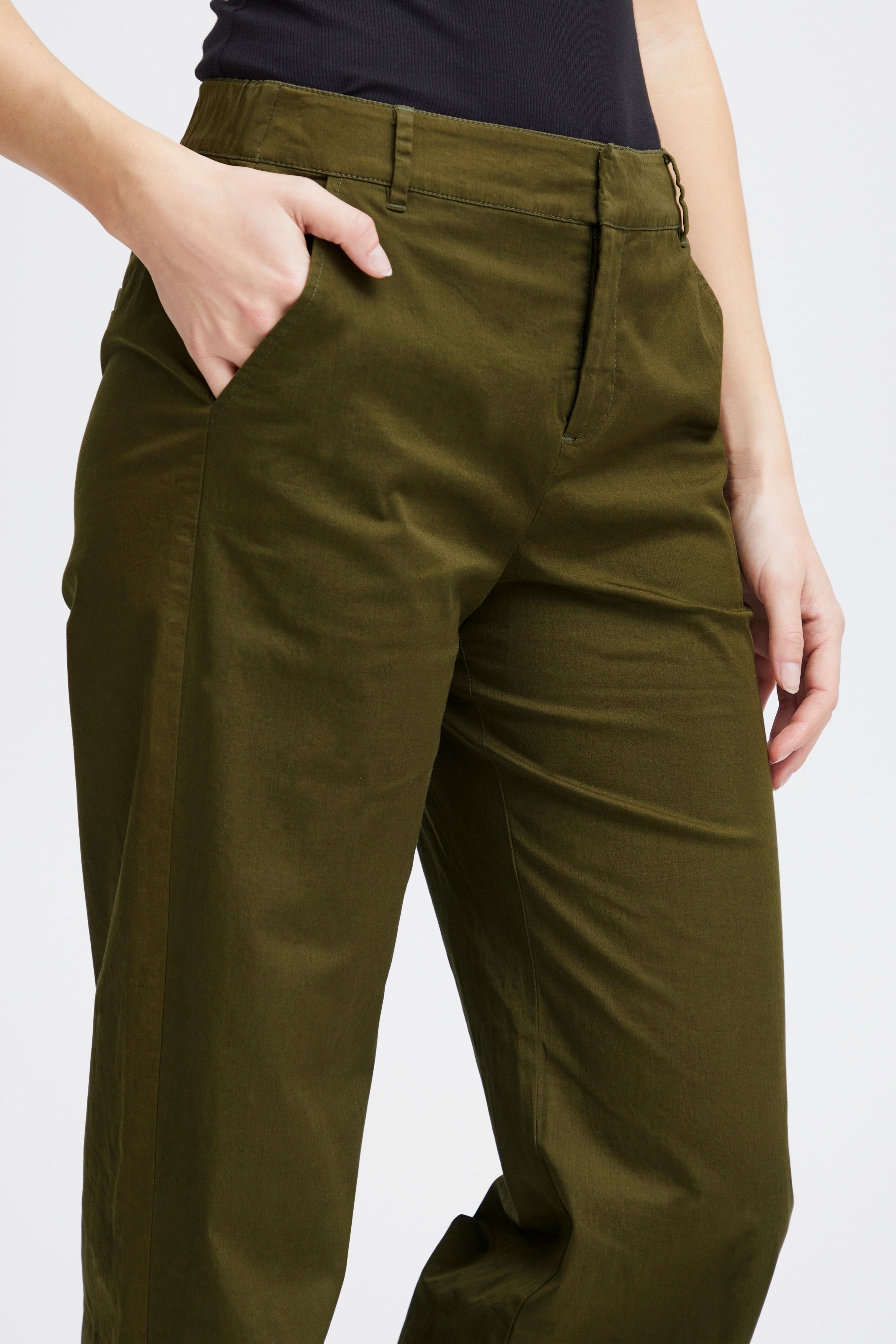 FRSULLINA Trousers LOOKBOOK DETAIL 20613329-190516