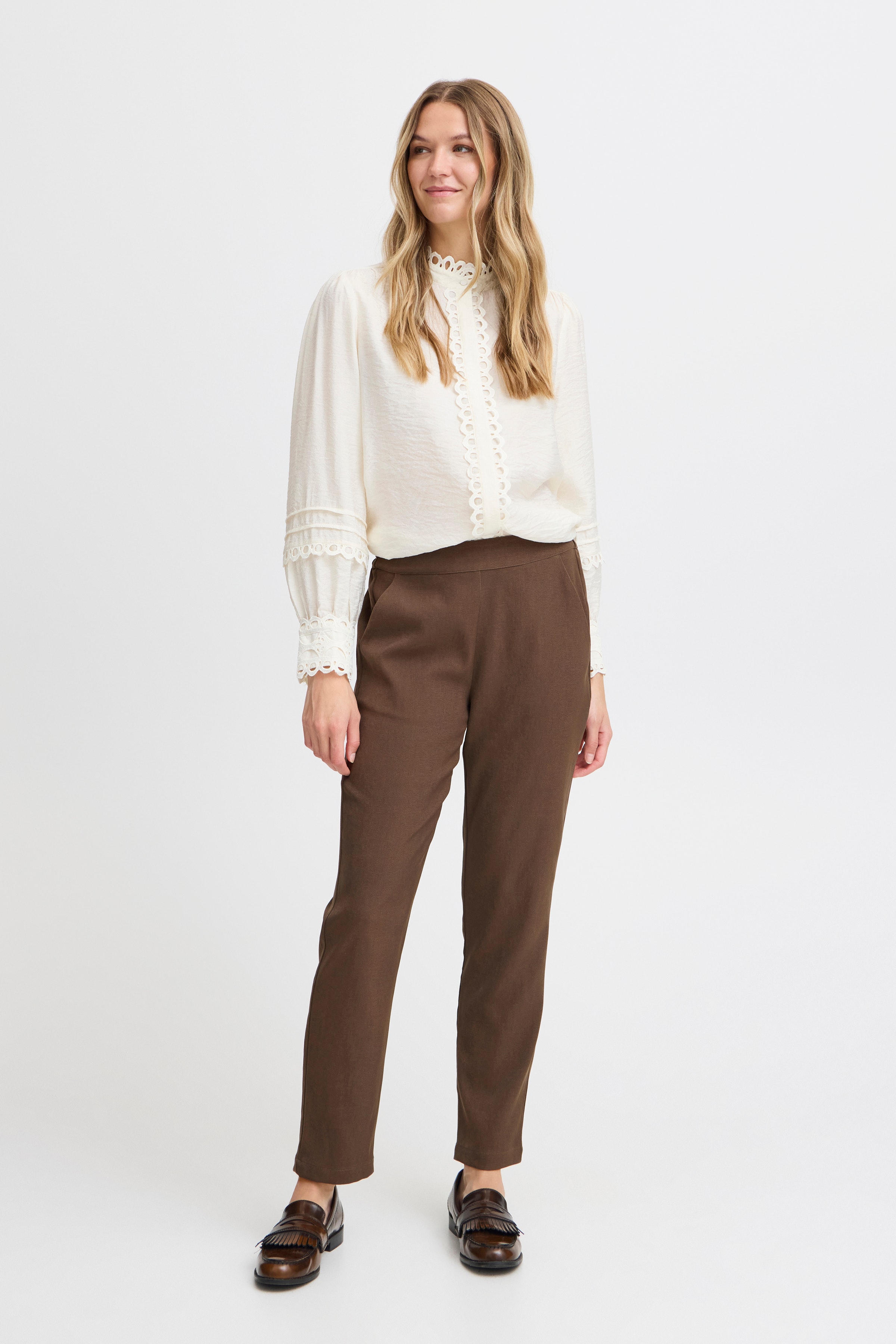 FRPAMILA Trousers LOOKBOOK FRONT 20613802-181112