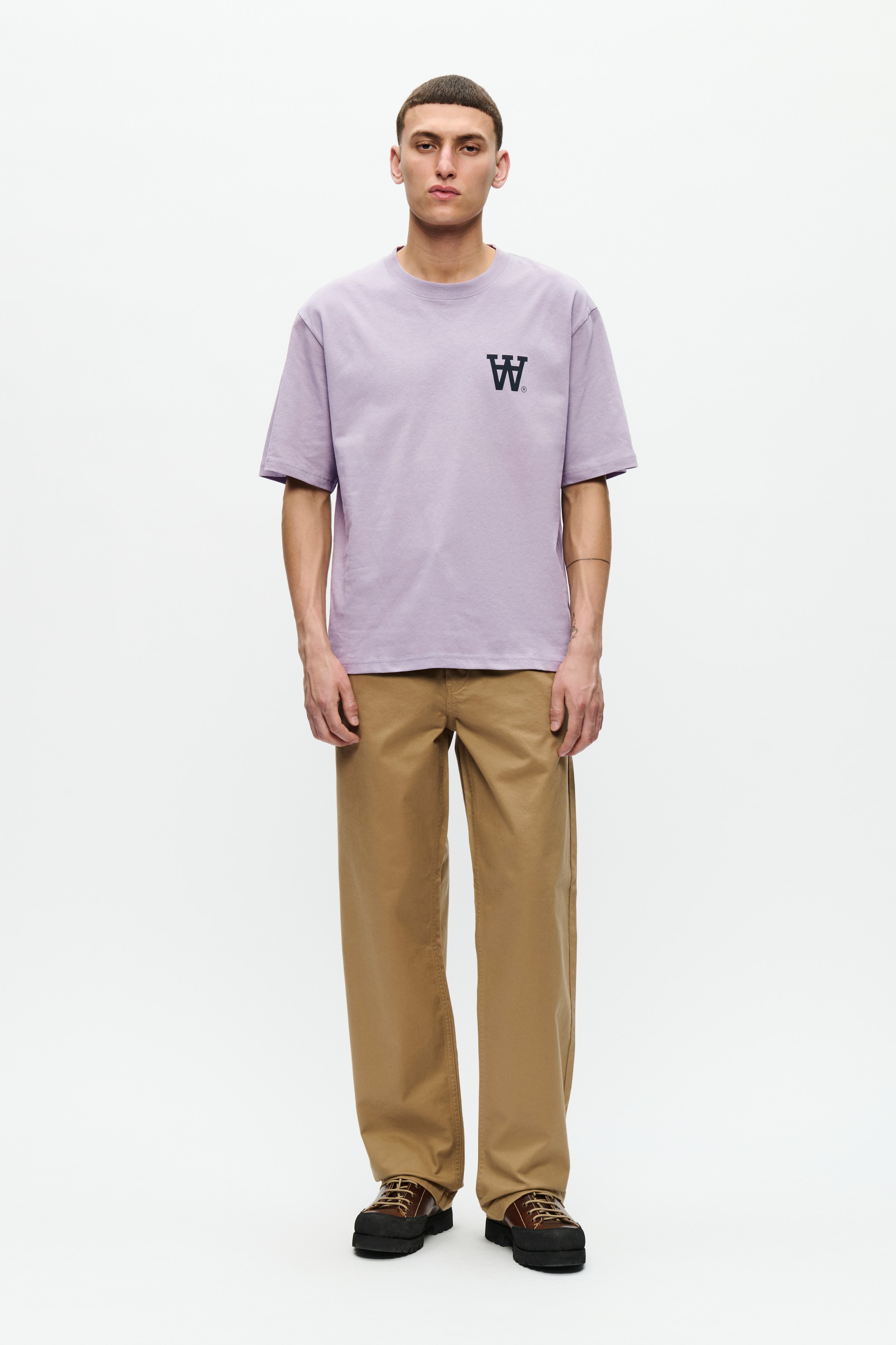 WWLiam T-shirt LOOKBOOK FRONT 30251546-173906