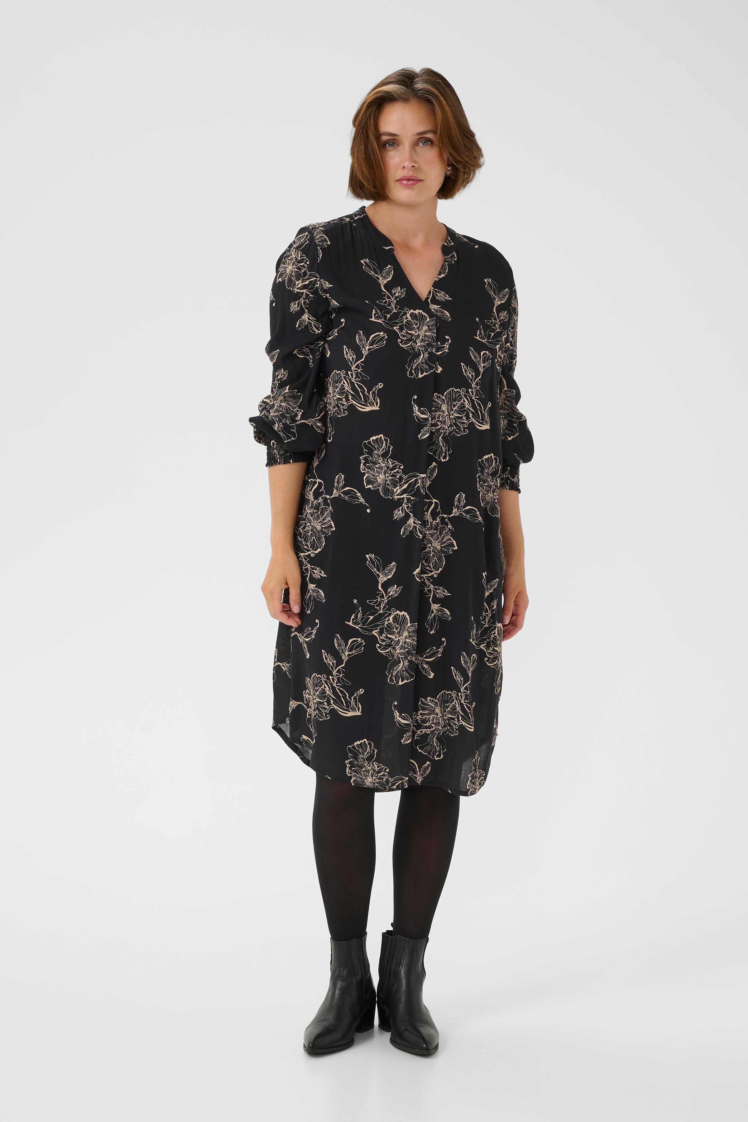 BPemilia Kjole LOOKBOOK FRONT 40200053-108677
