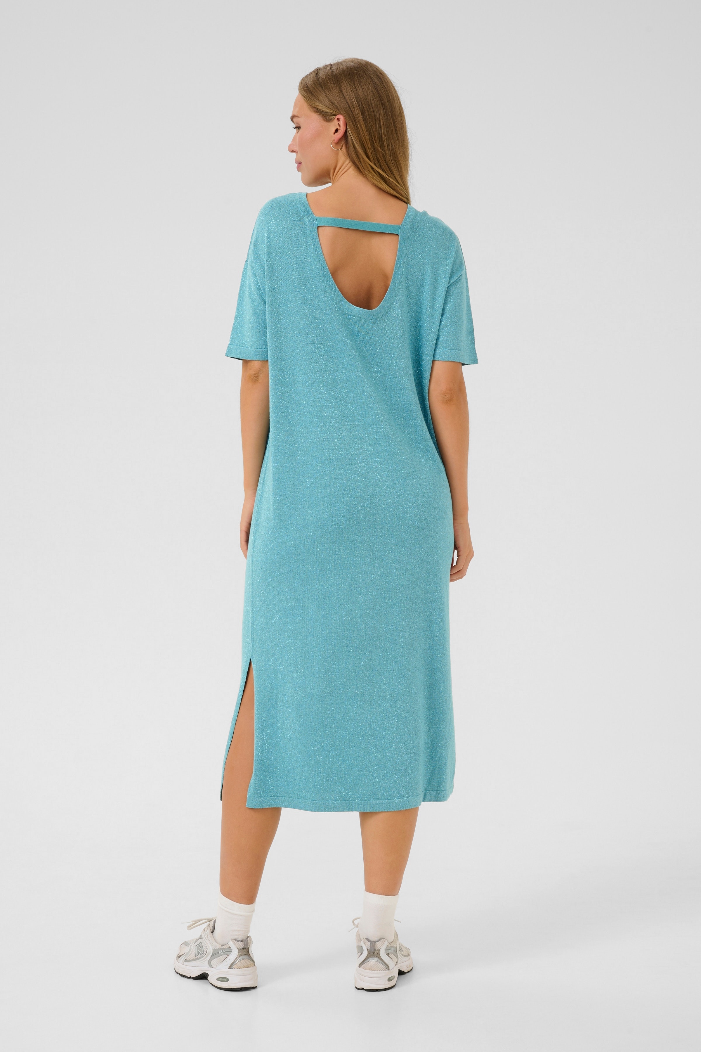 KAregina Kjole LOOKBOOK BACK 10510054-174919