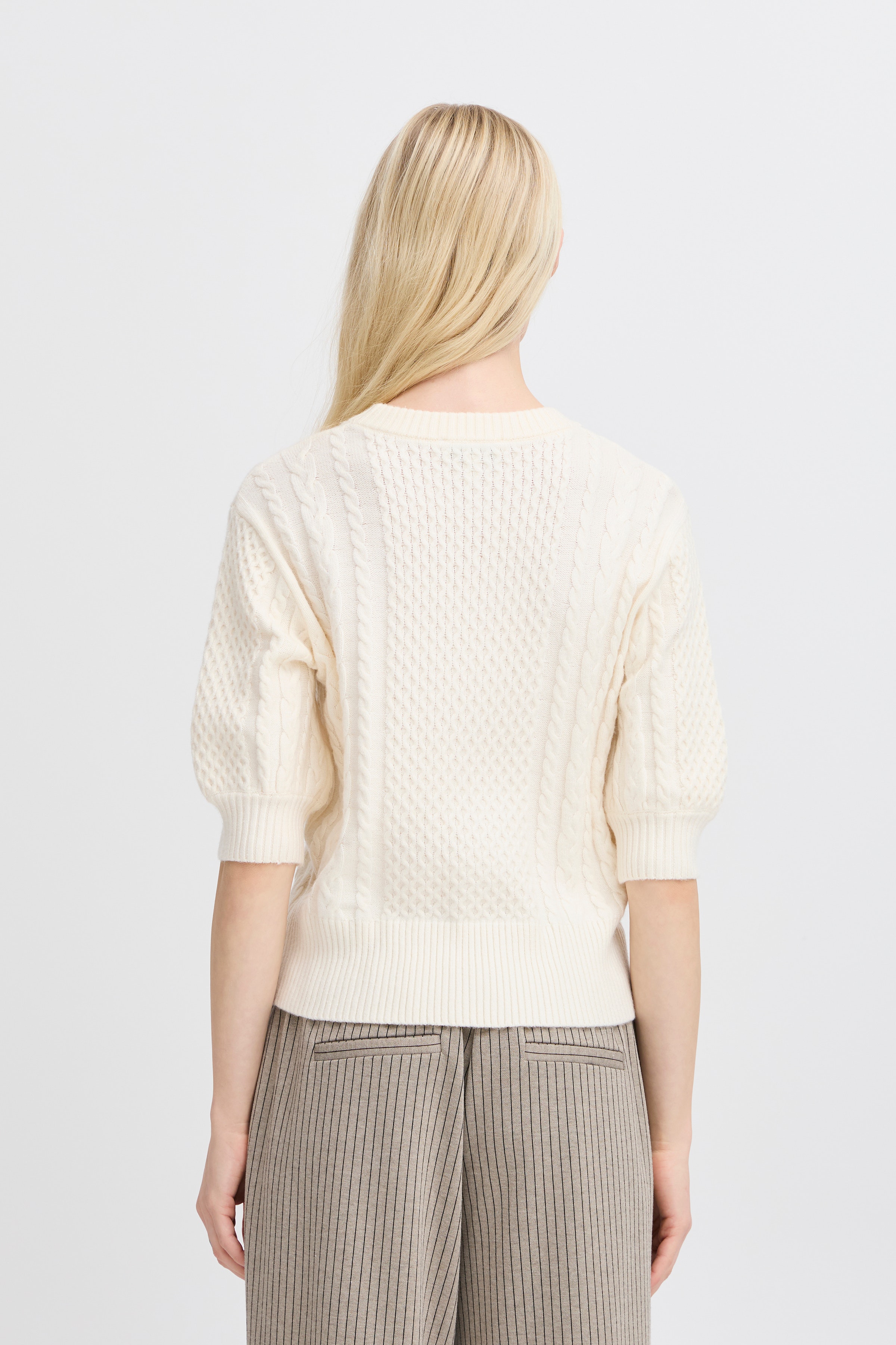 BYNIBE Pullover LOOKBOOK BACK 20816262-130905