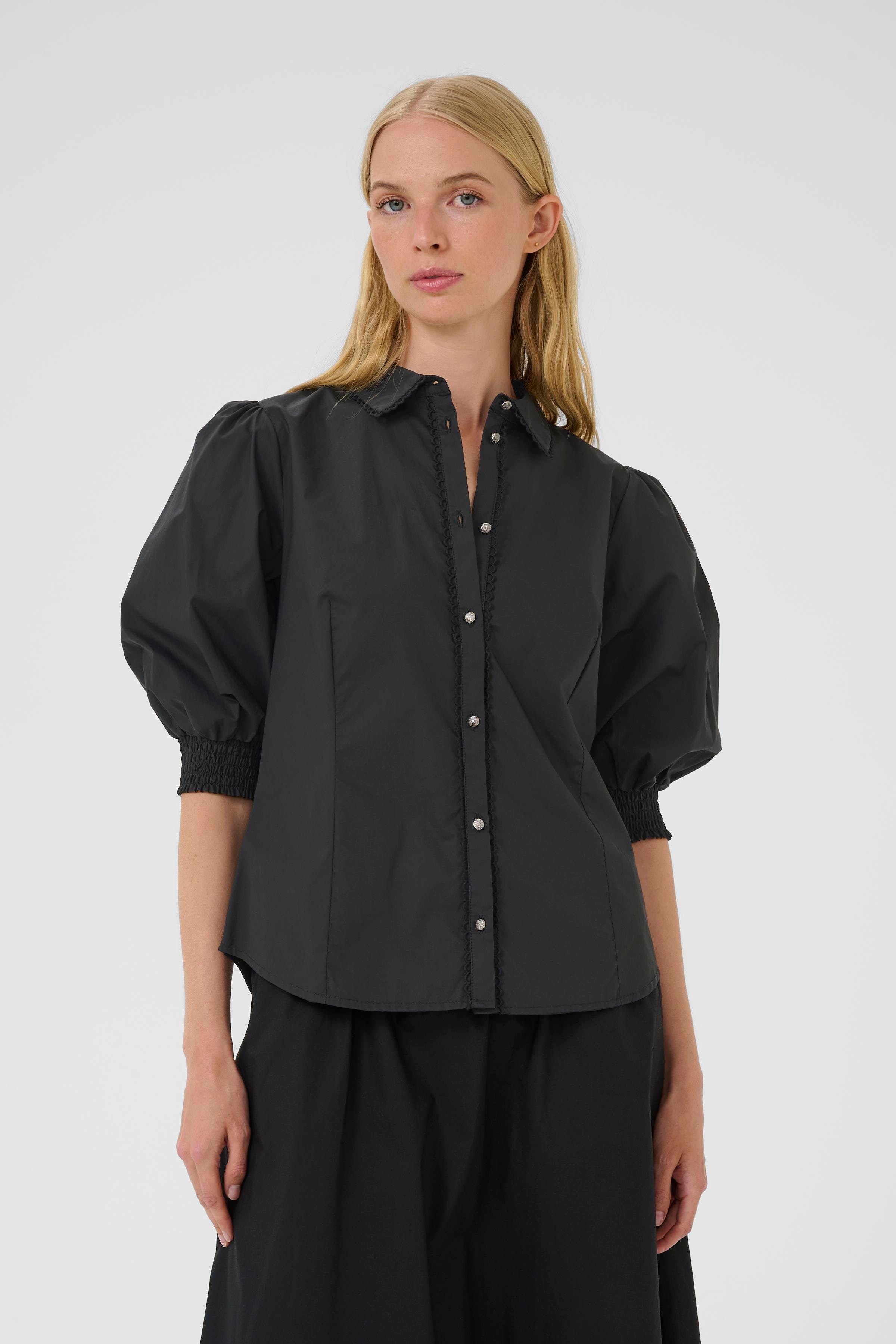 ChillyKB Blus LOOKBOOK FRONT 10103644-194008