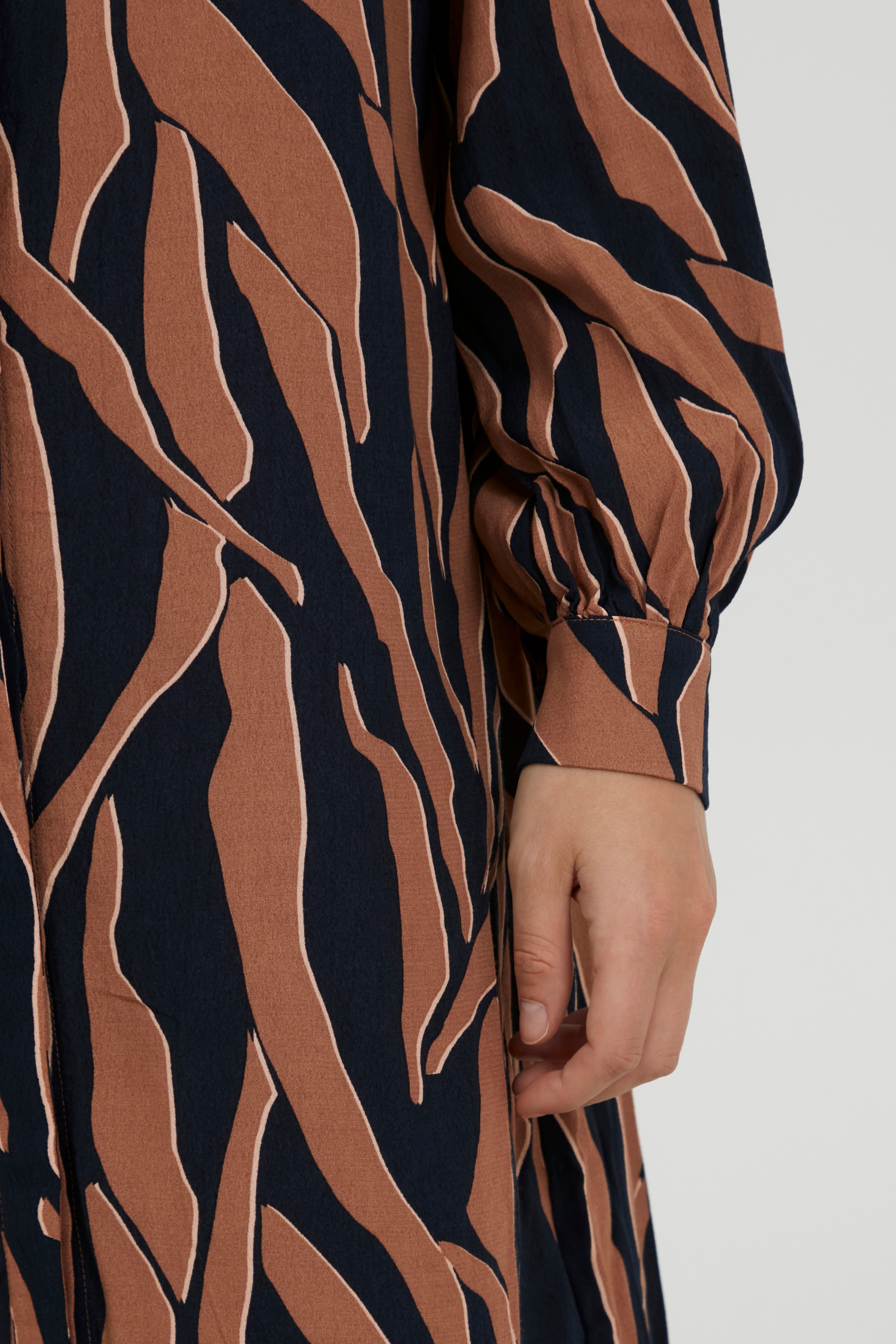 Dress LOOKBOOK DETAIL 20404146-200879