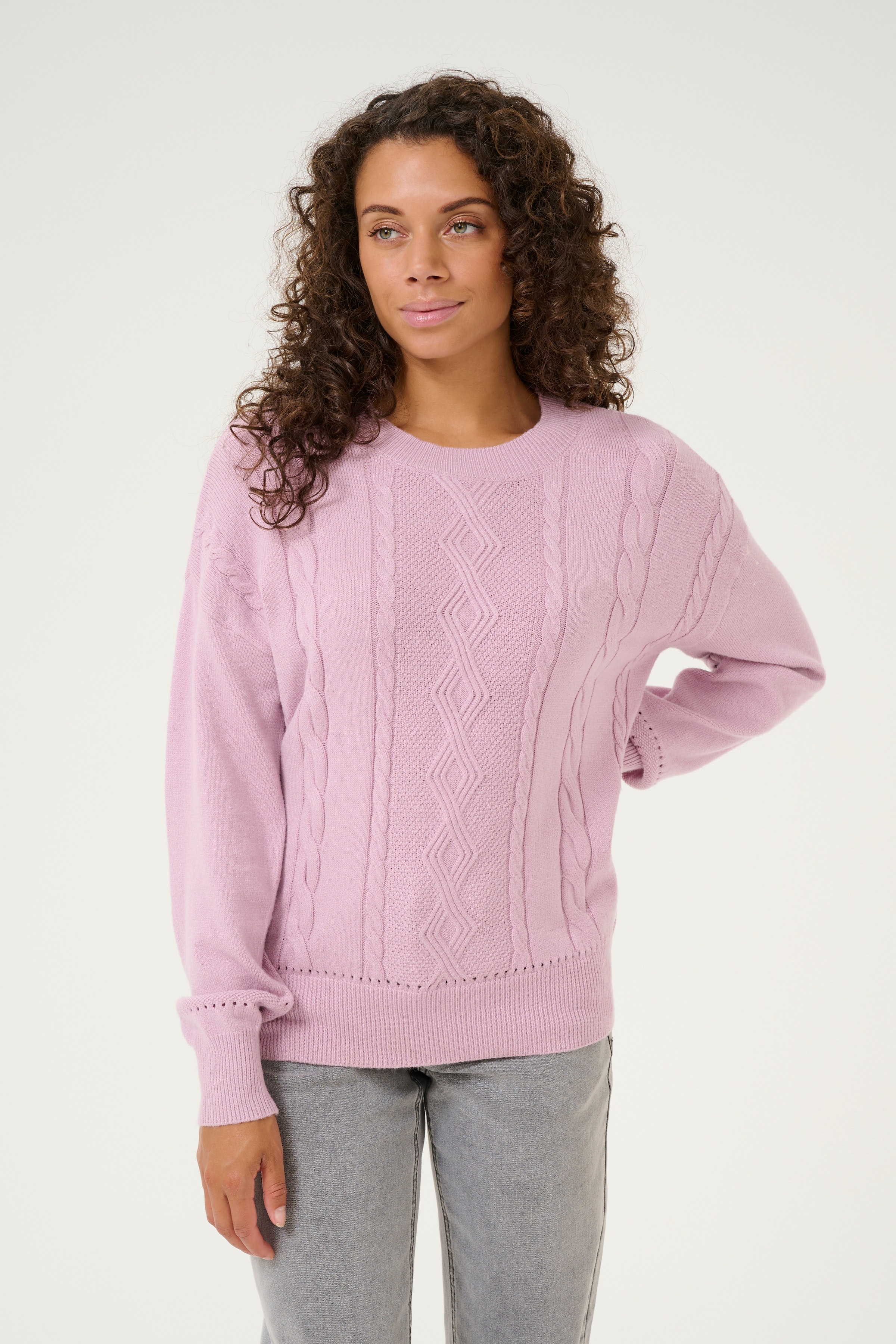 CRDela Pullover LOOKBOOK FRONT 10612823-152205