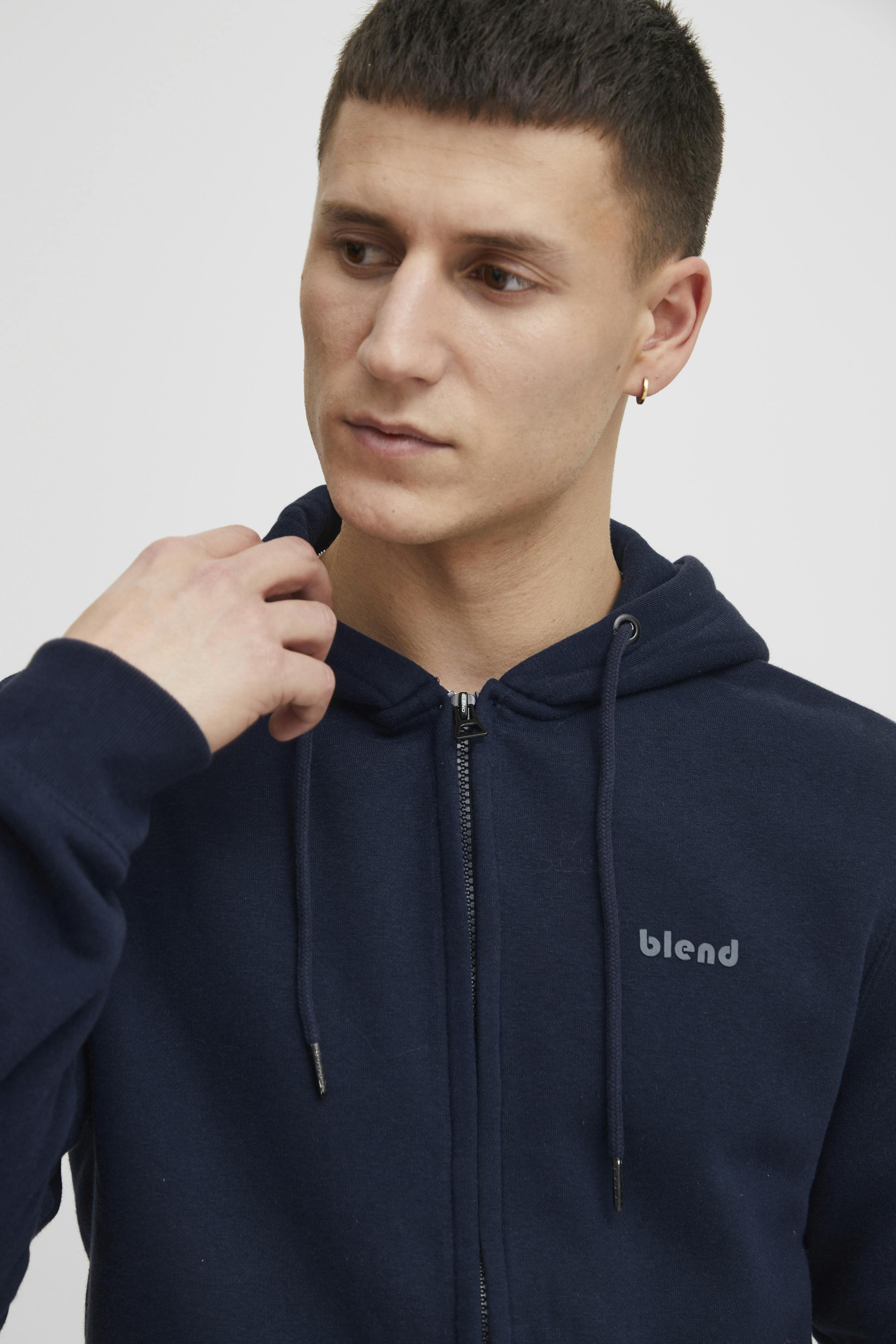 Hoodie med glidelås LOOKBOOK DETAIL 20714494-194024