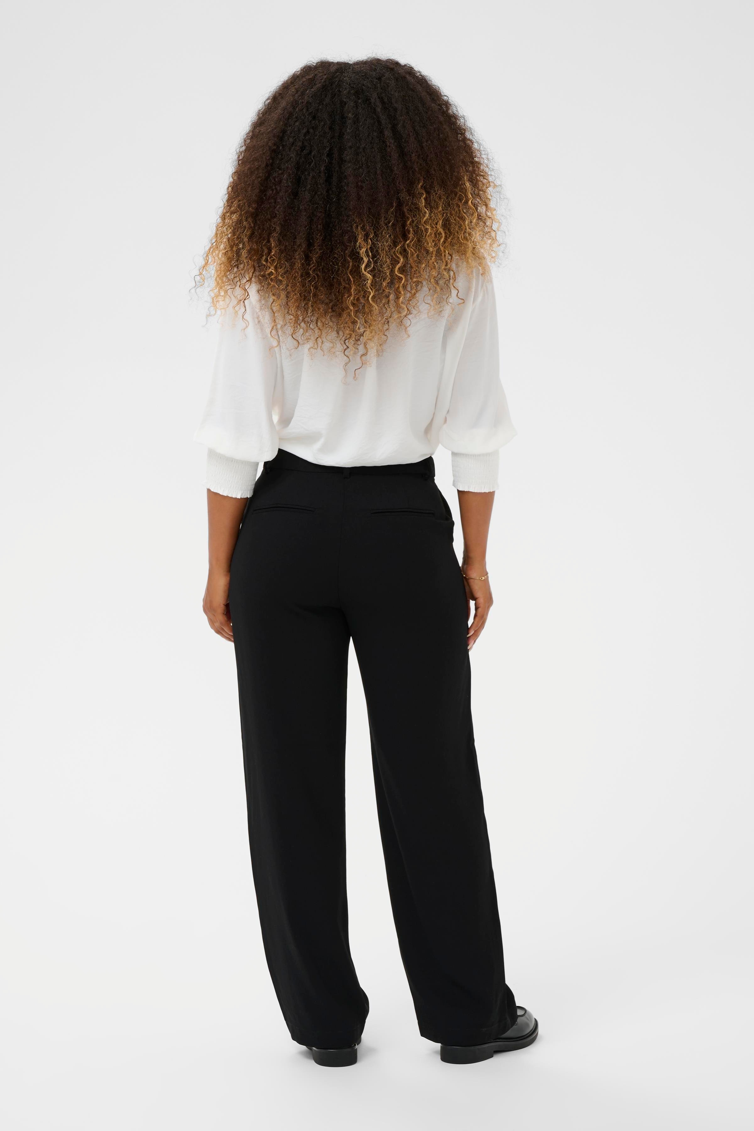 61 Trousers LOOKBOOK BACK 10611708-100120