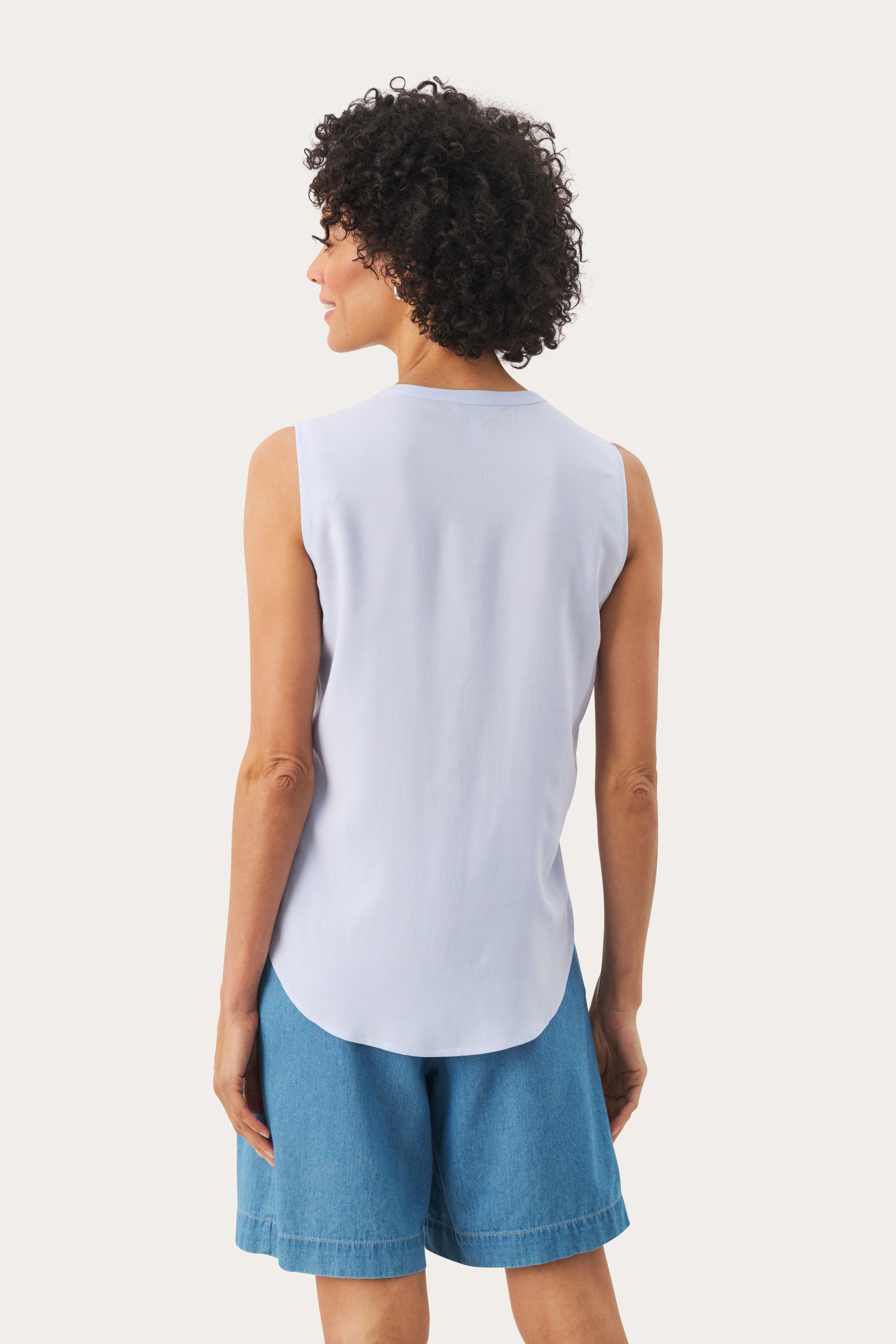 AndiaPW Bluse LOOKBOOK BACK 30308317-144110