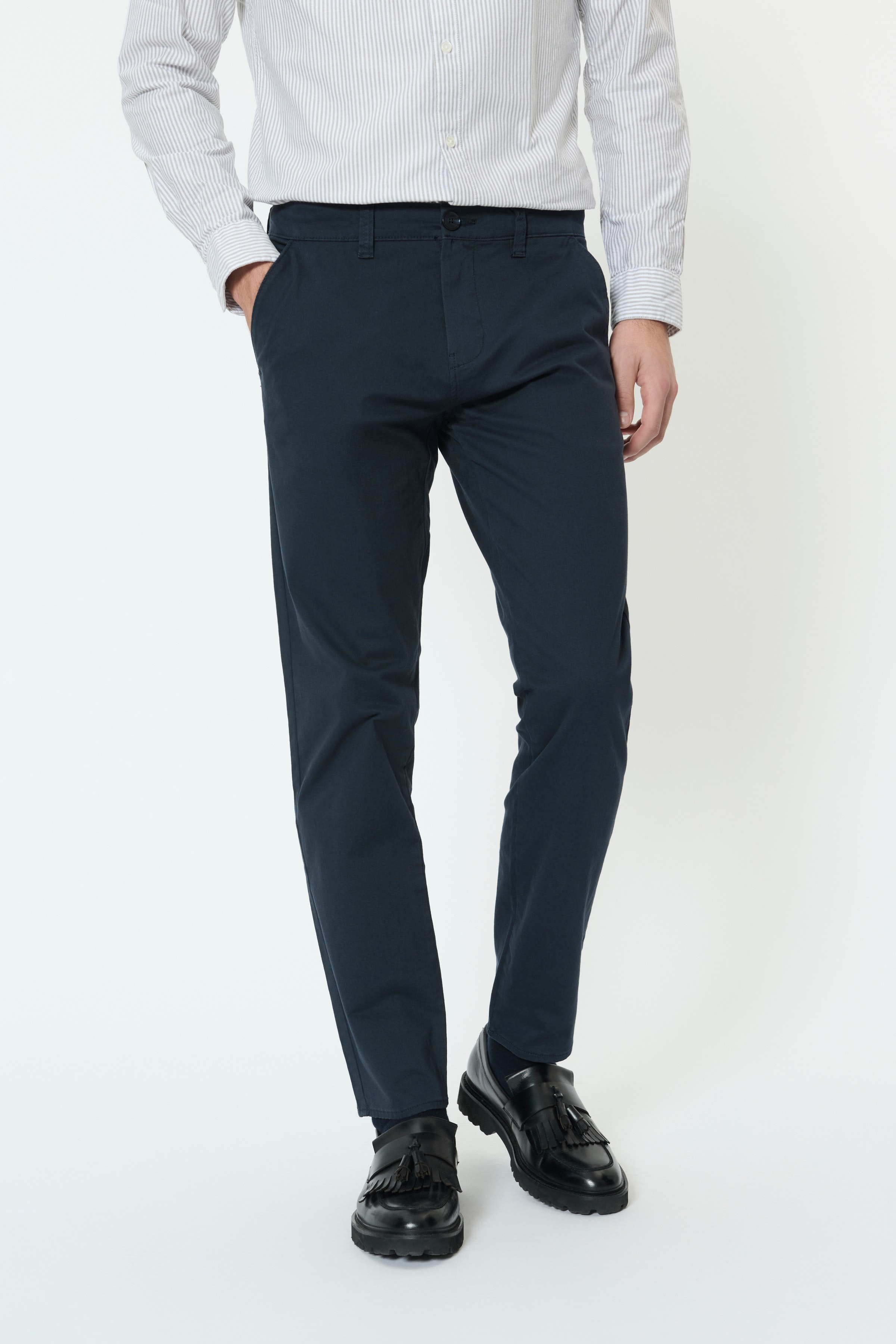 MABrent Trousers LOOKBOOK FRONT 30207455-194011