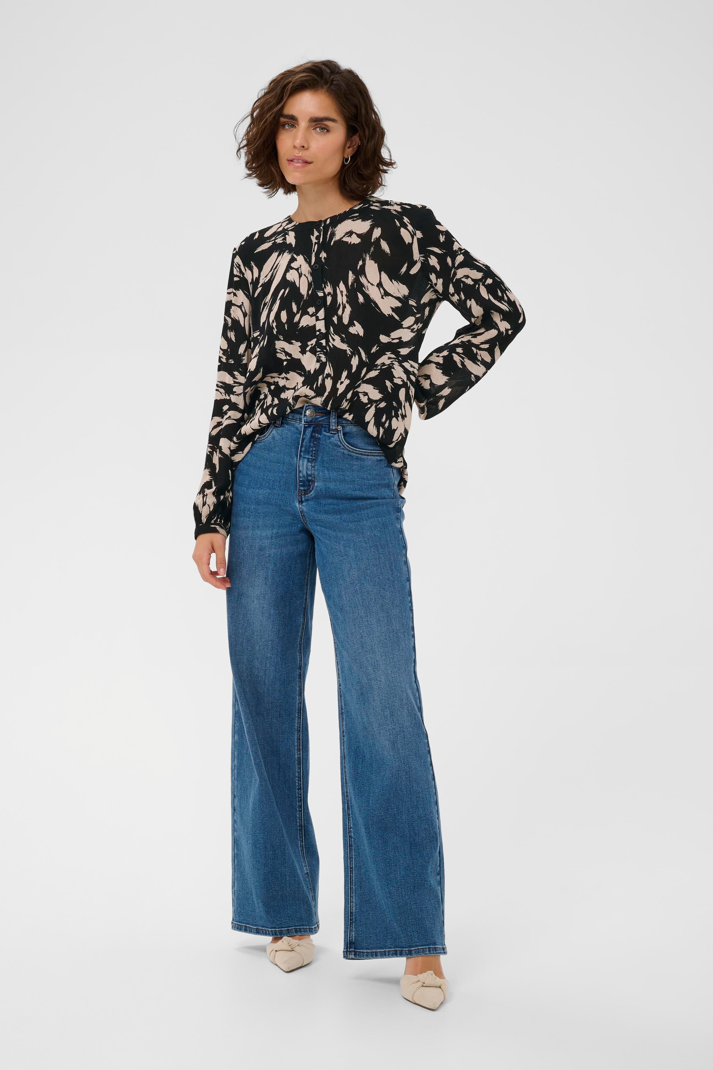 KApollie Bluse LOOKBOOK FRONT 10509535-108751