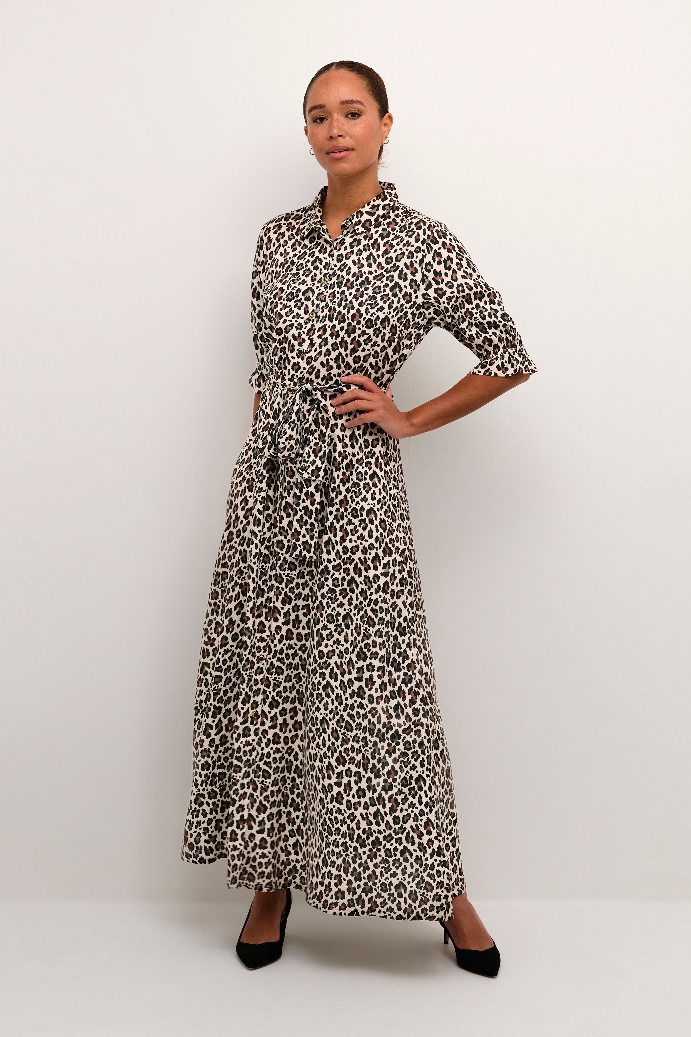 KAvelana Kjole LOOKBOOK FRONT 10504043-106146
