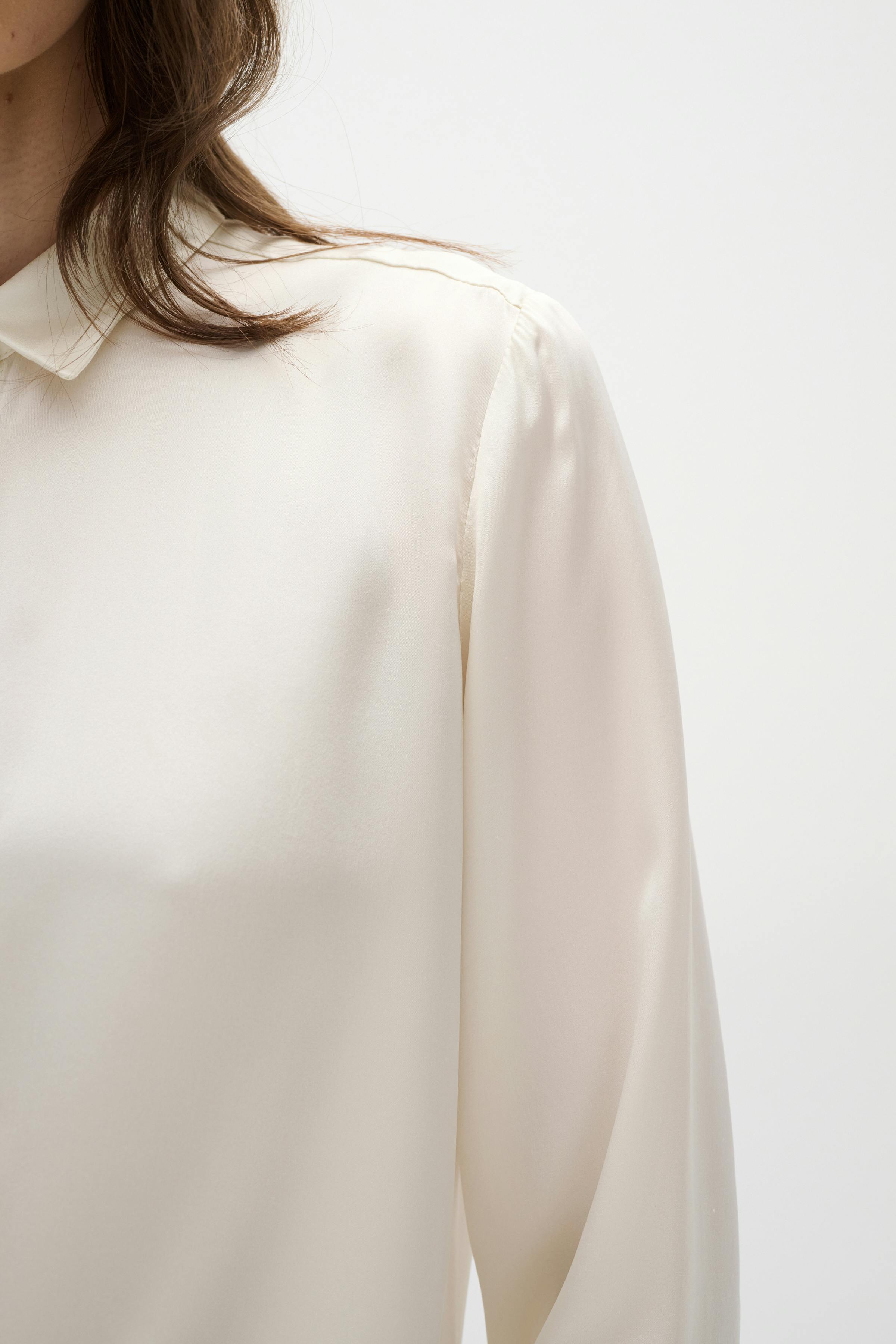 Leonore Shirt Premium LOOKBOOK DETAIL 30104237-110701