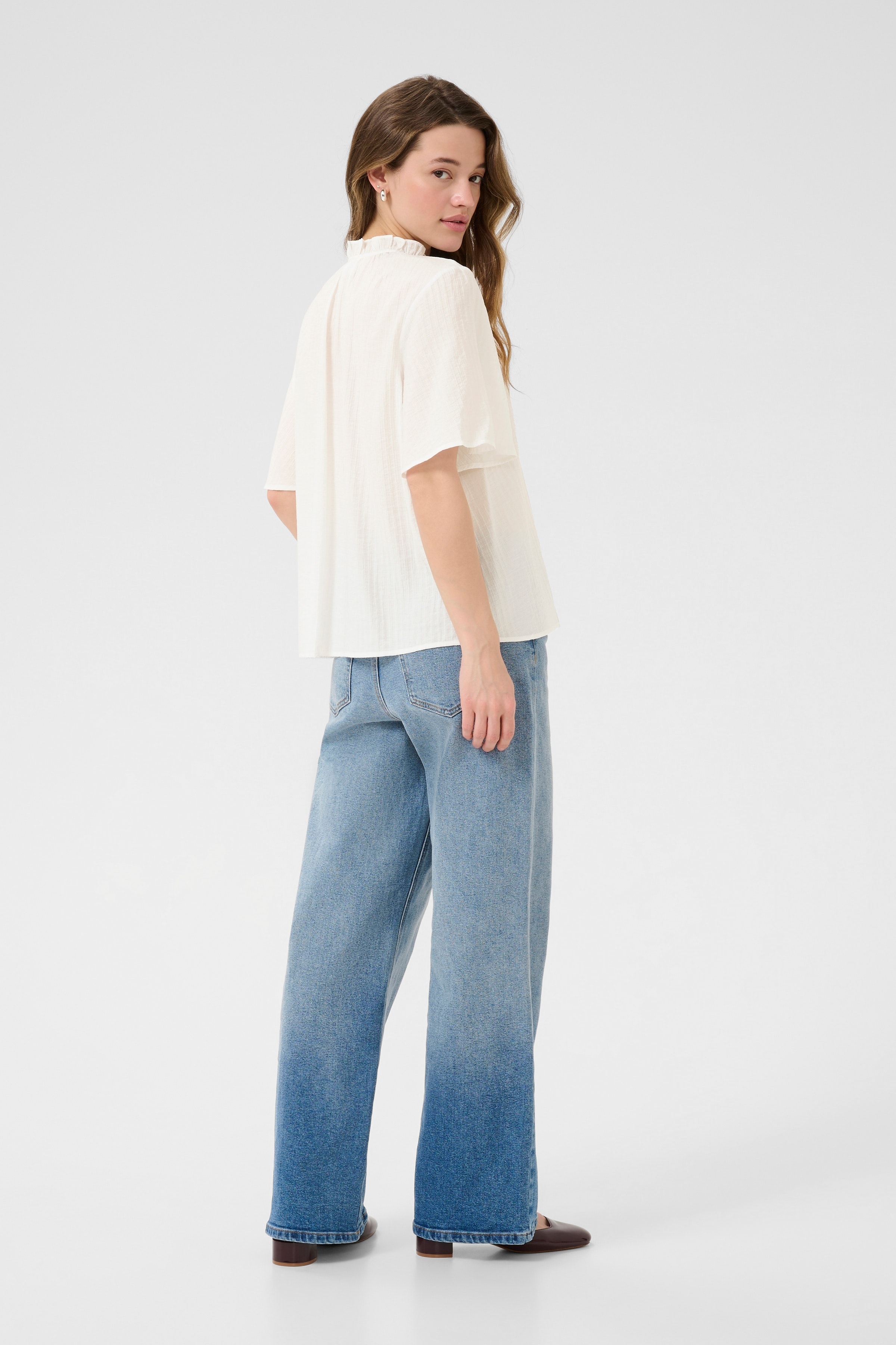 KAlianna Bluse LOOKBOOK BACK 10510327-110602