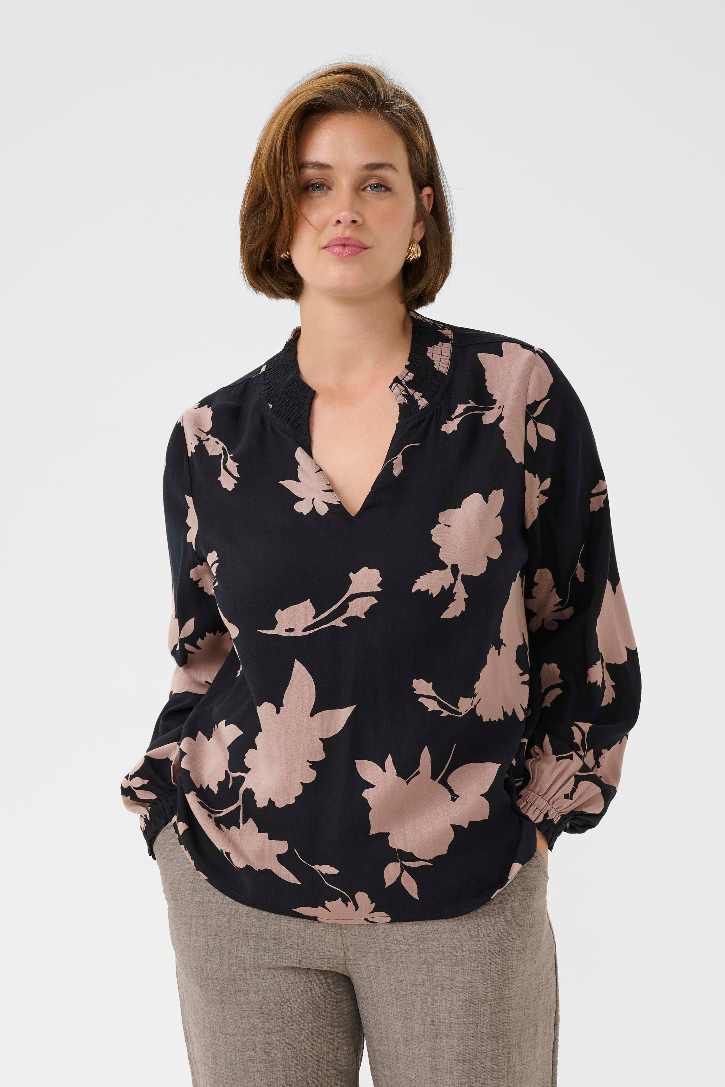 BPelisa Bluse LOOKBOOK FRONT 40200045-108651