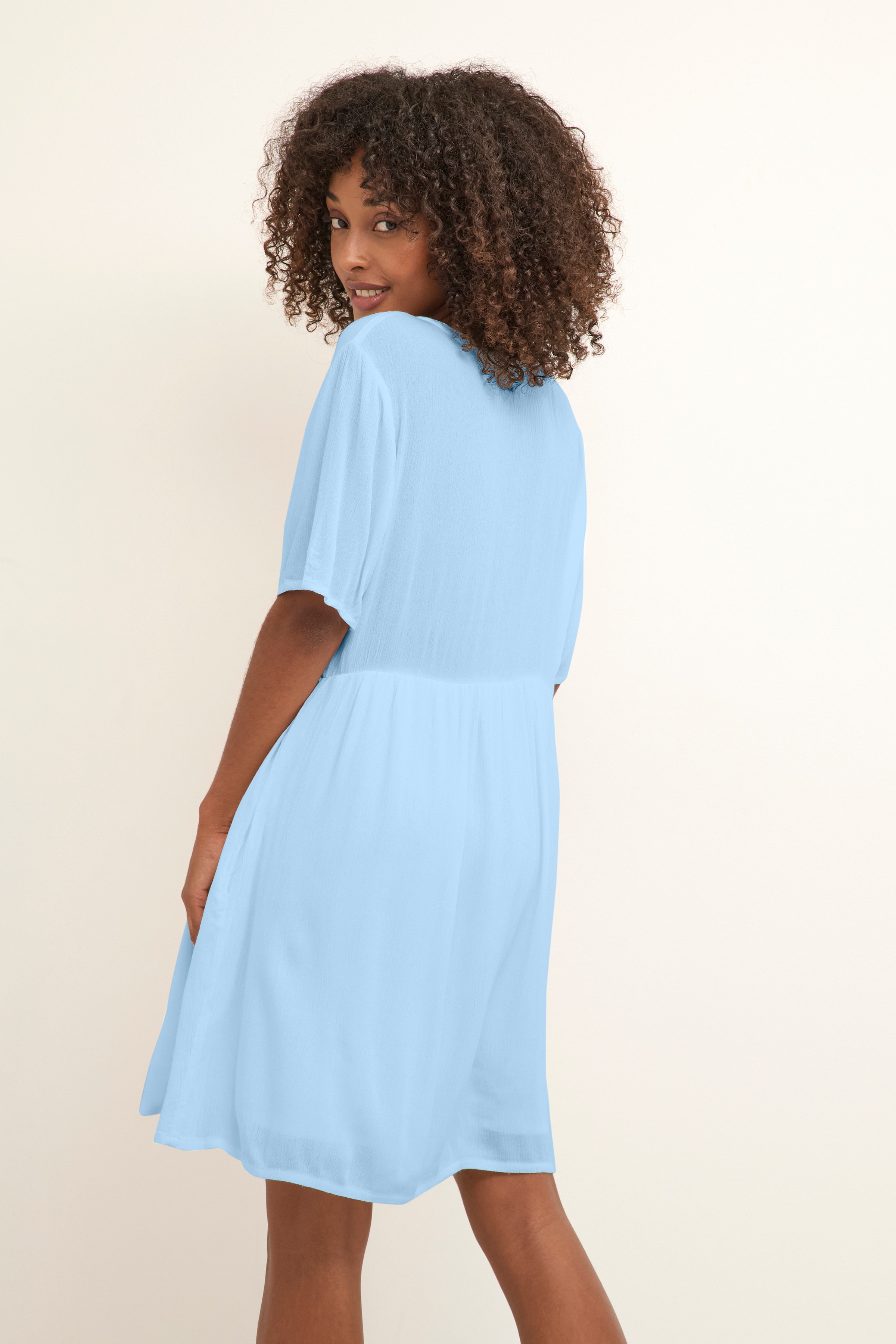KAtara Kjole LOOKBOOK BACK 10507499-154031