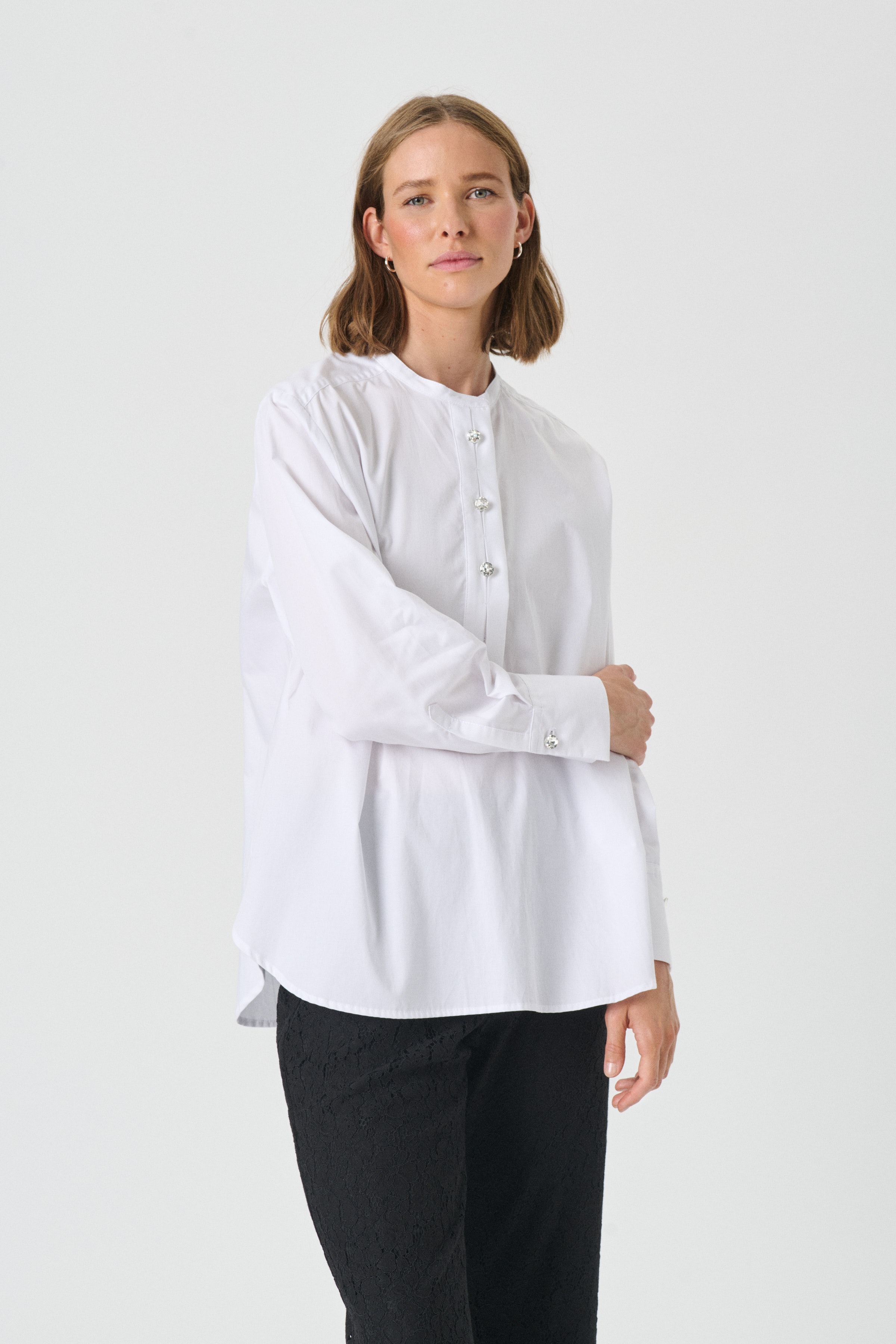 VildanaPW Skjorte LOOKBOOK FRONT 30310165-110601