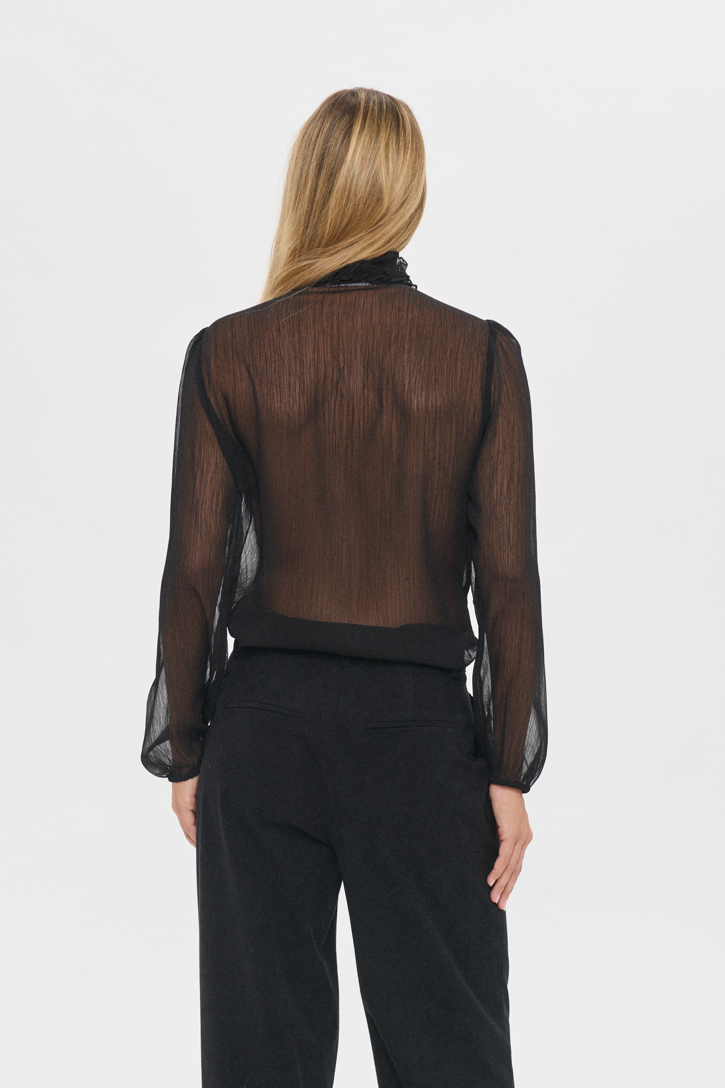 LiljaSZ Hemd LOOKBOOK BACK 30512627-193911