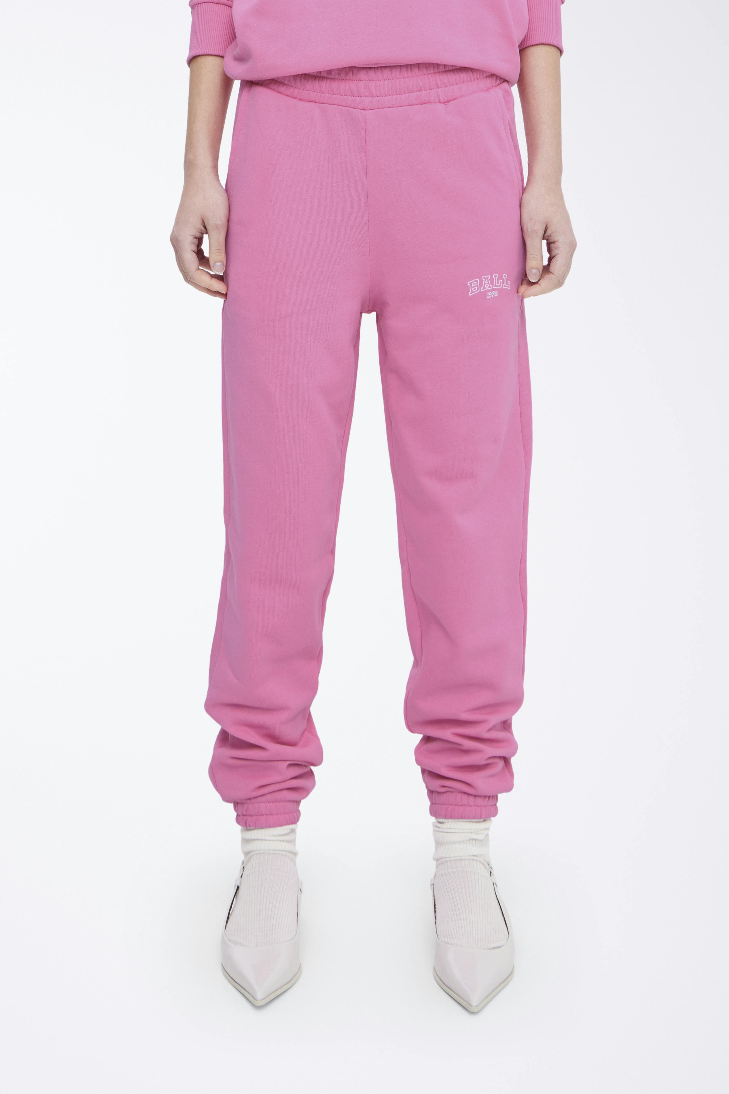 D. JOHNSON SWEATPANTS LOOKBOOK FRONT 50400026-171928