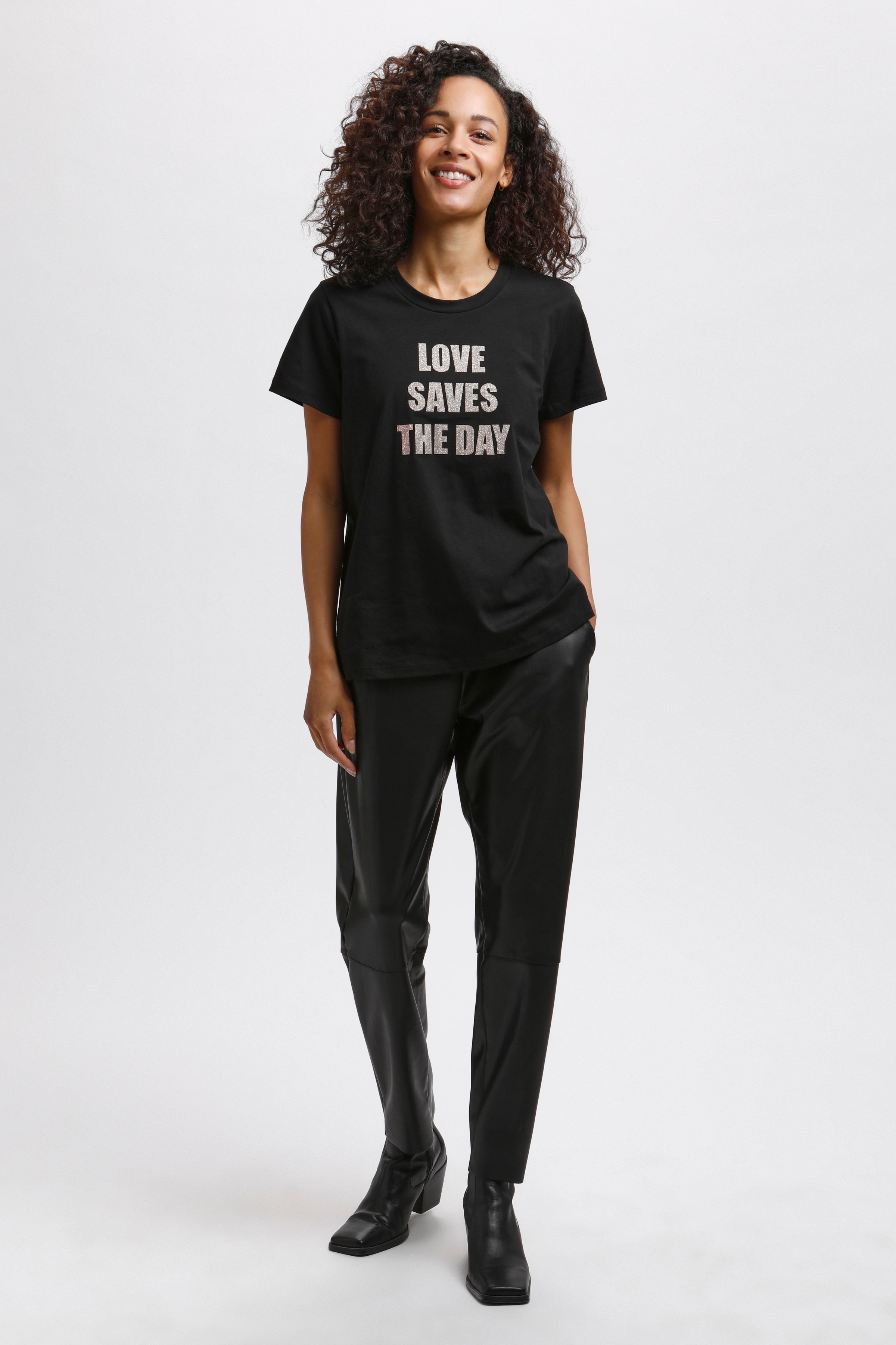 T-shirt LOOKBOOK FRONT 10505807-100121