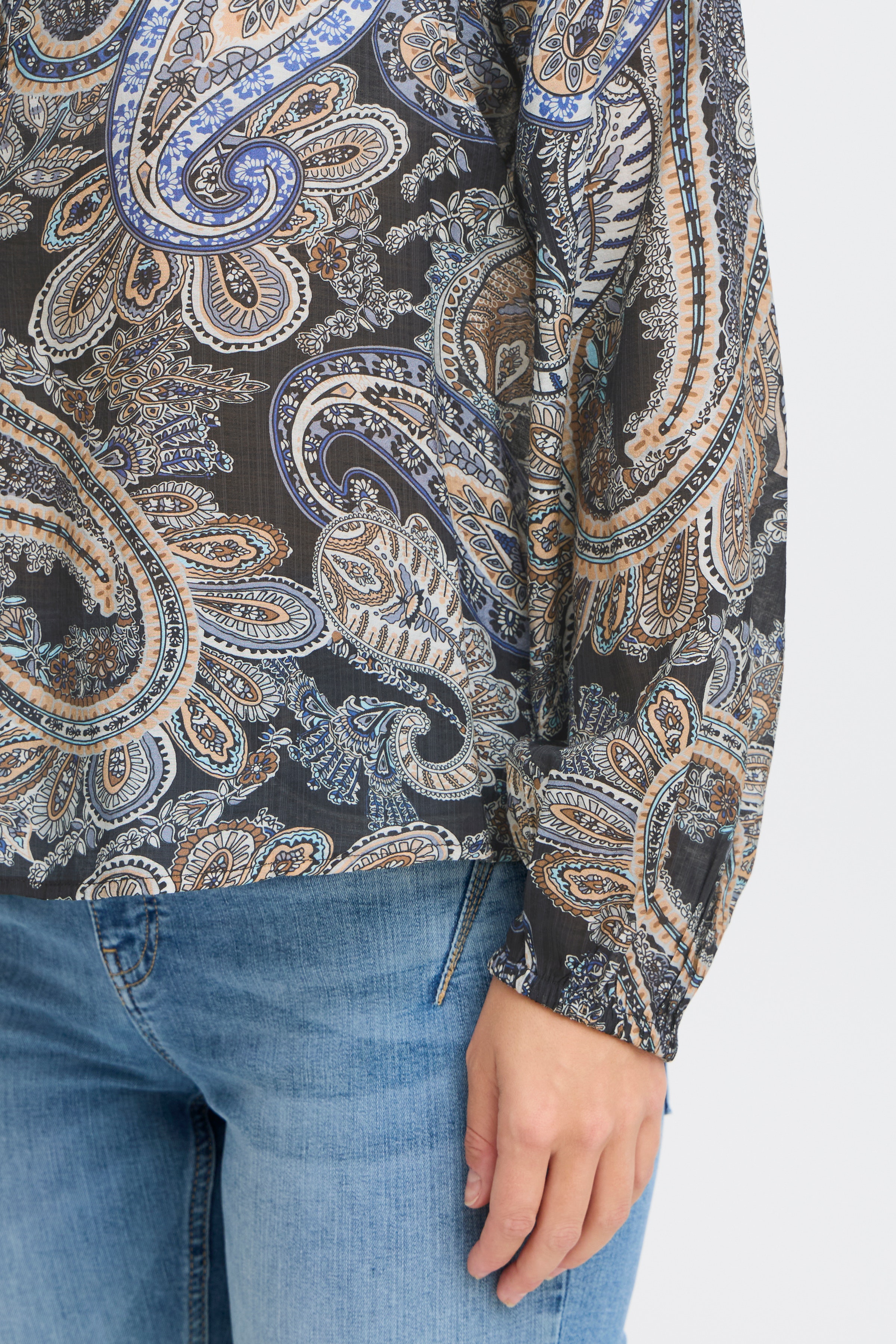 Langermet bluse LOOKBOOK DETAIL 50208620-204087