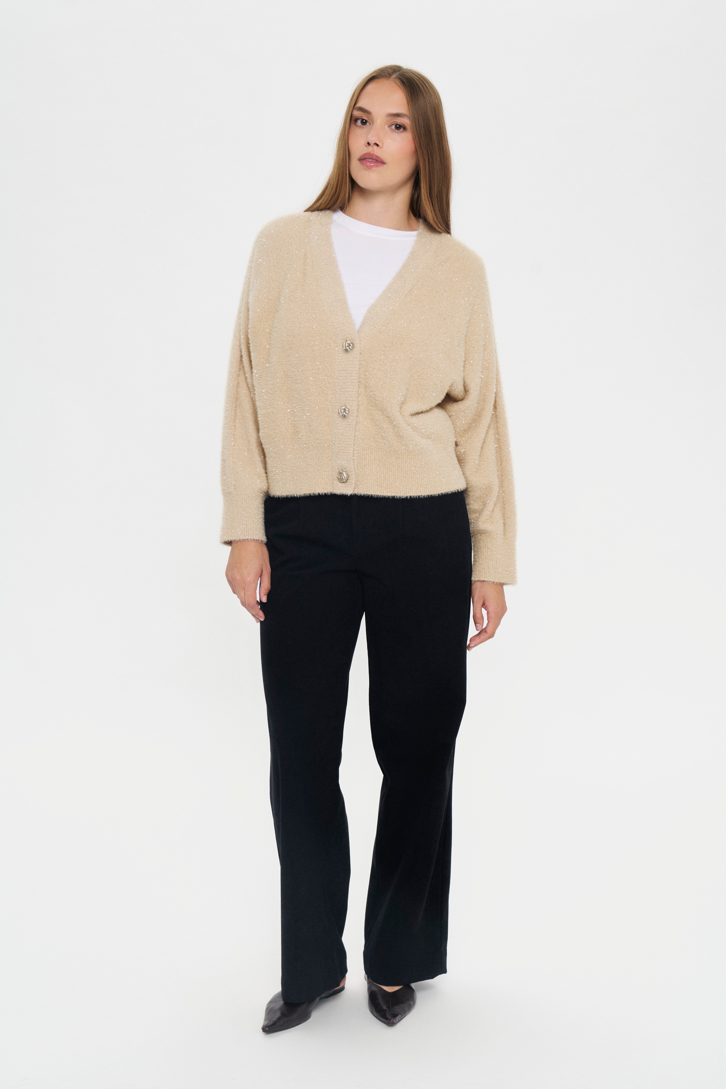 NushaSZ Cardigan LOOKBOOK FRONT 30514594-131008