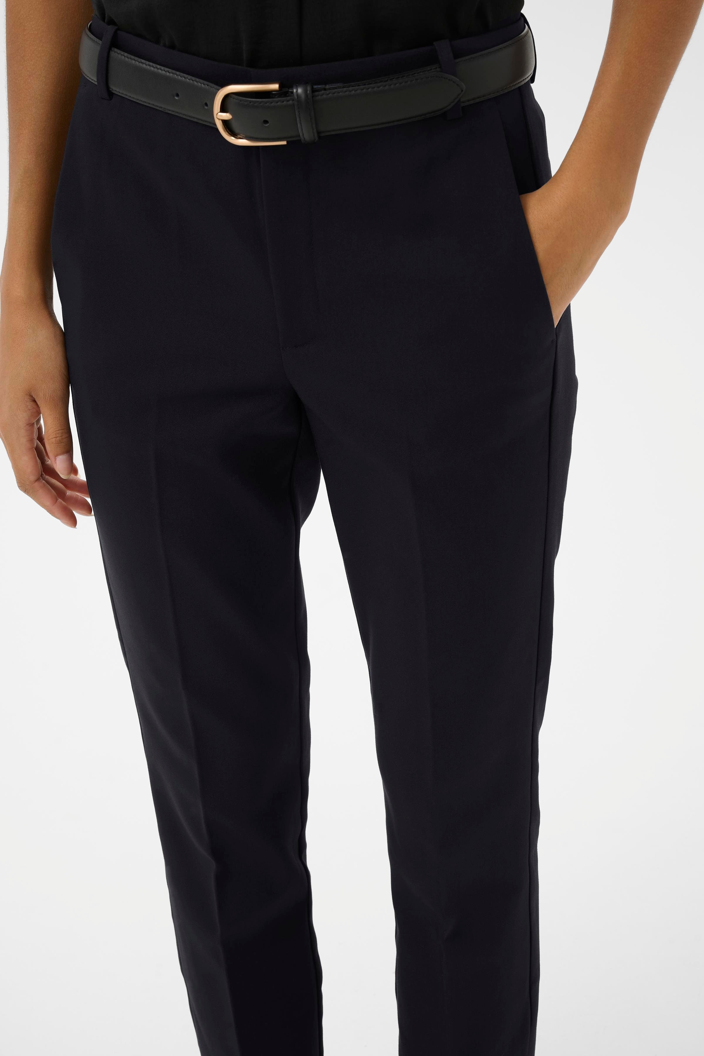 Zella Broek LOOKBOOK DETAIL 30103749-10050