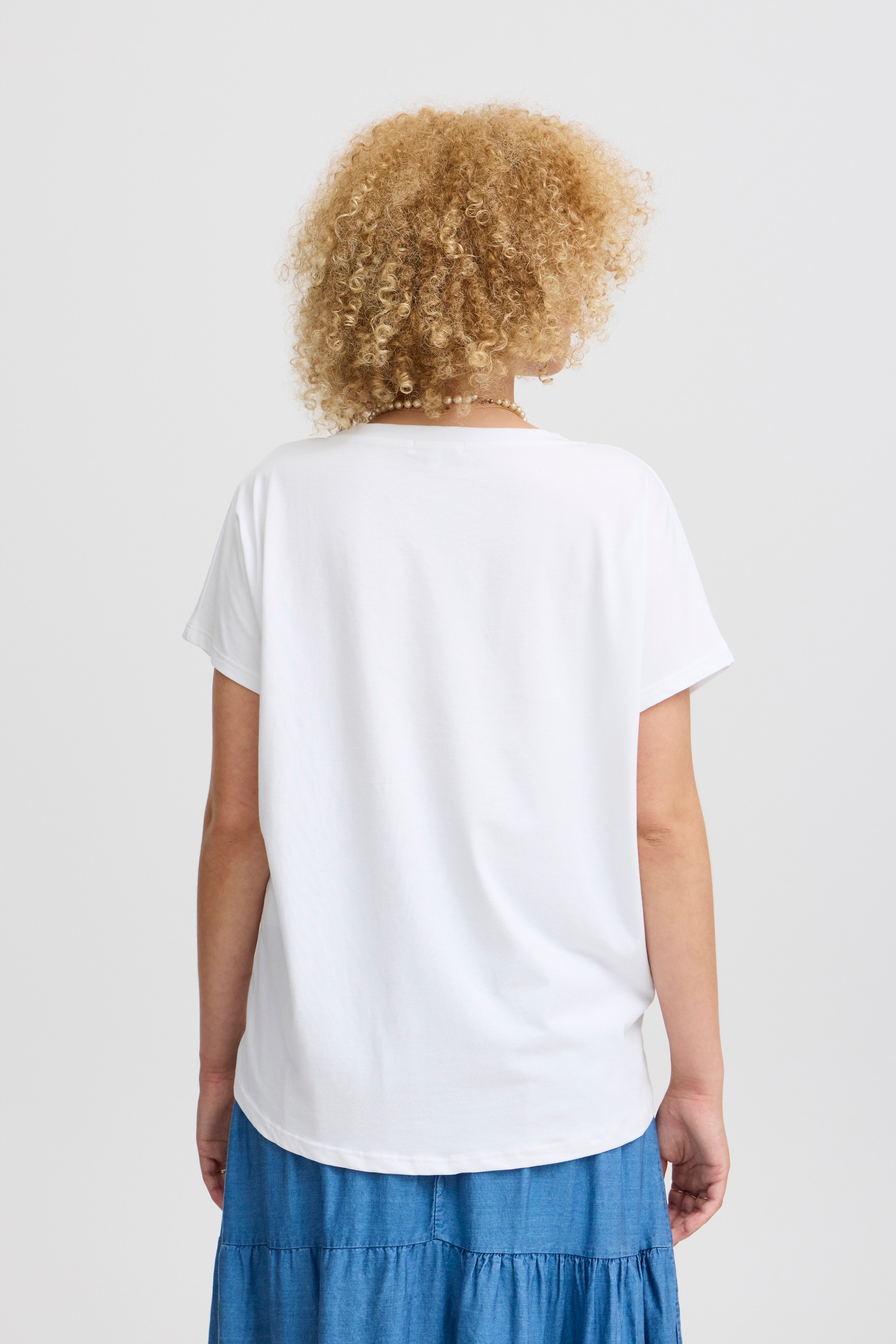 SBLOVEY Blouse LOOKBOOK BACK 22100621-204833