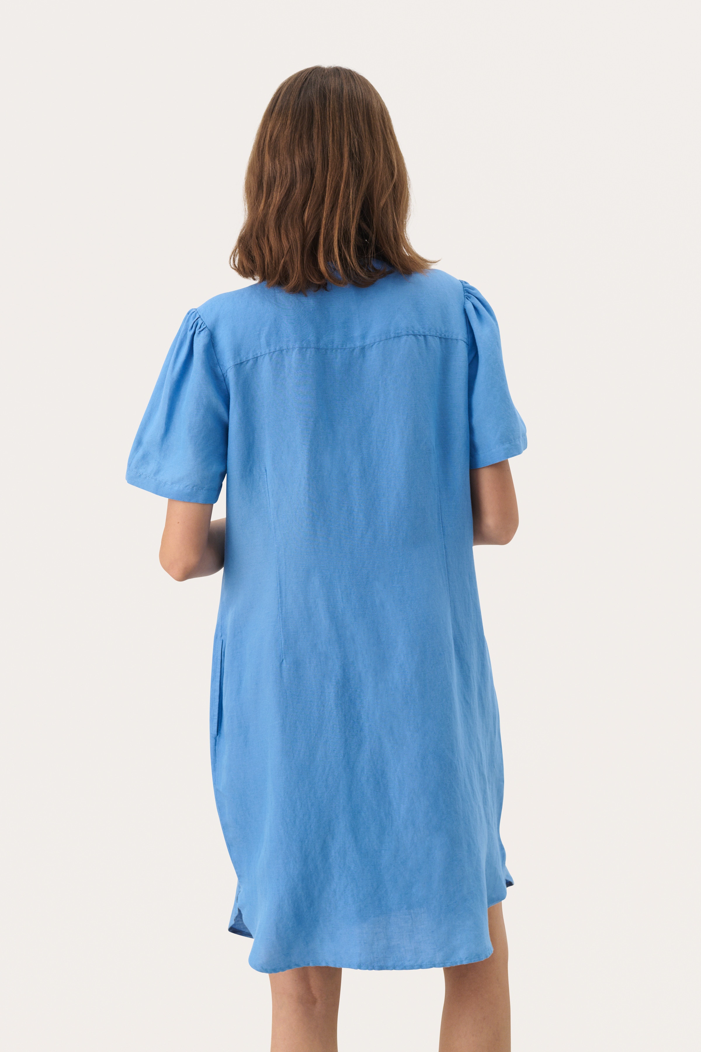 AminasePW Kjole LOOKBOOK BACK 30309571-174030