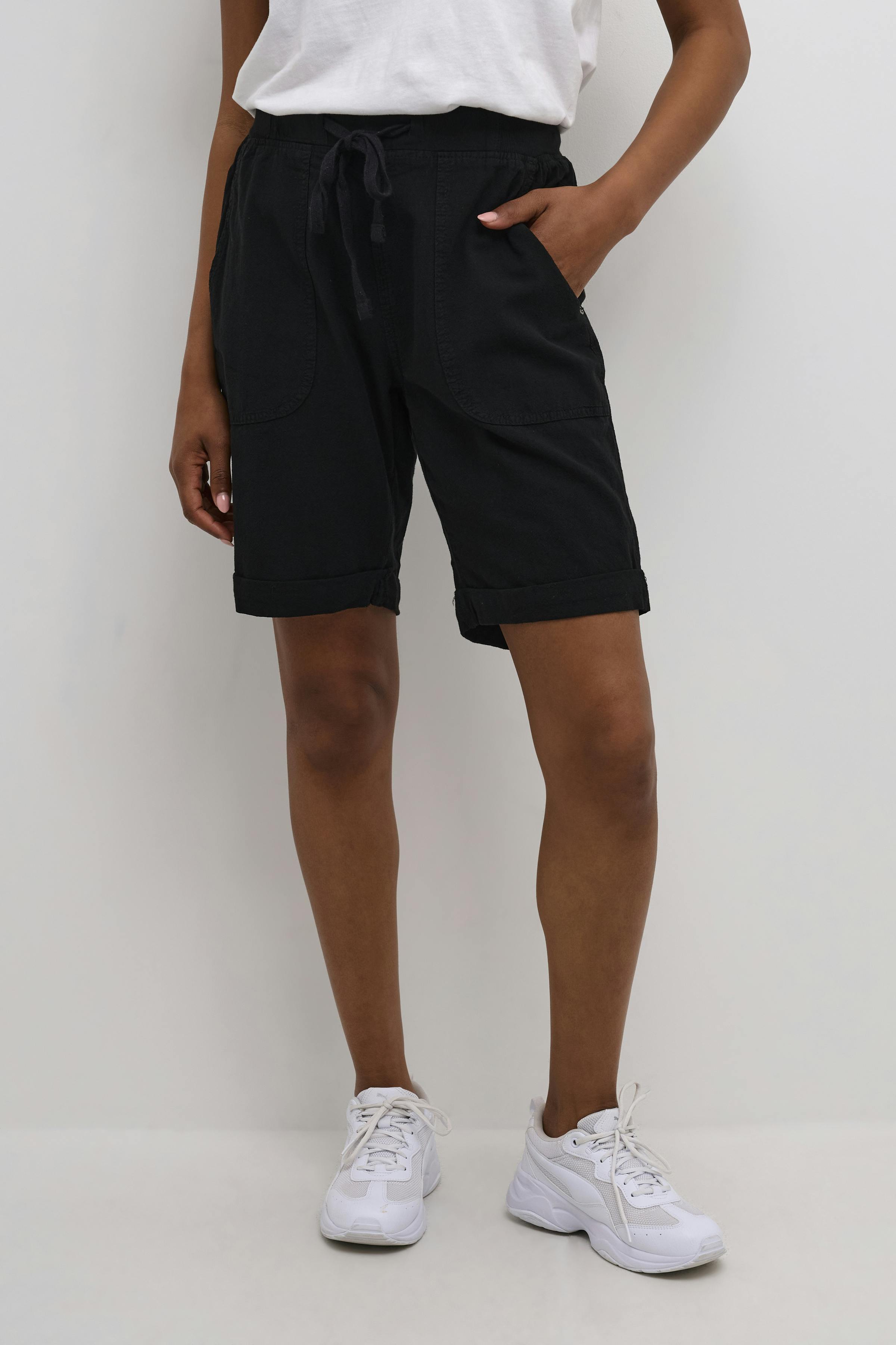 KAnaya Shorts LOOKBOOK FRONT 10504239-50600