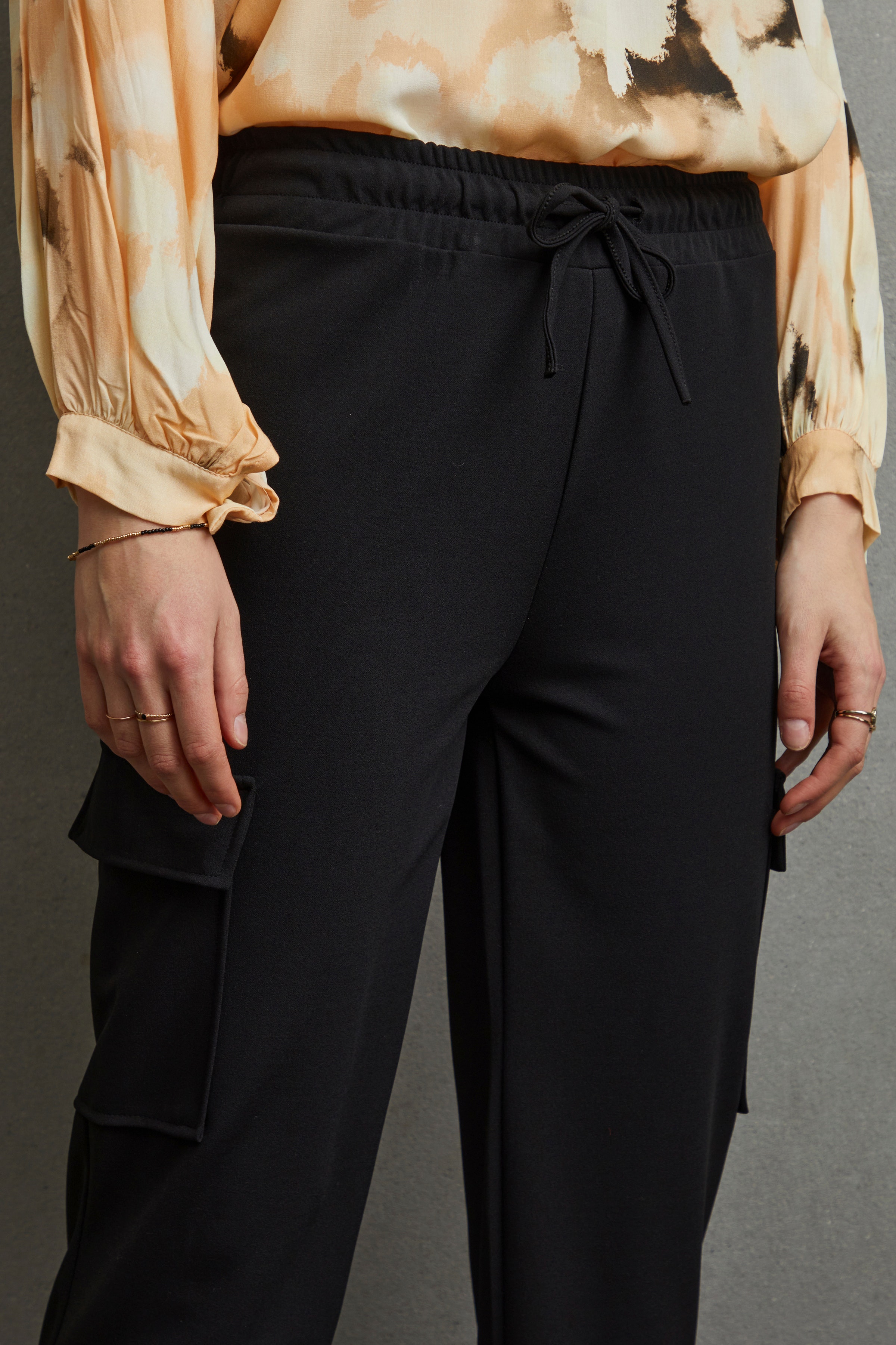 SBSCUB Trousers LOOKBOOK DETAIL 22100044-10001