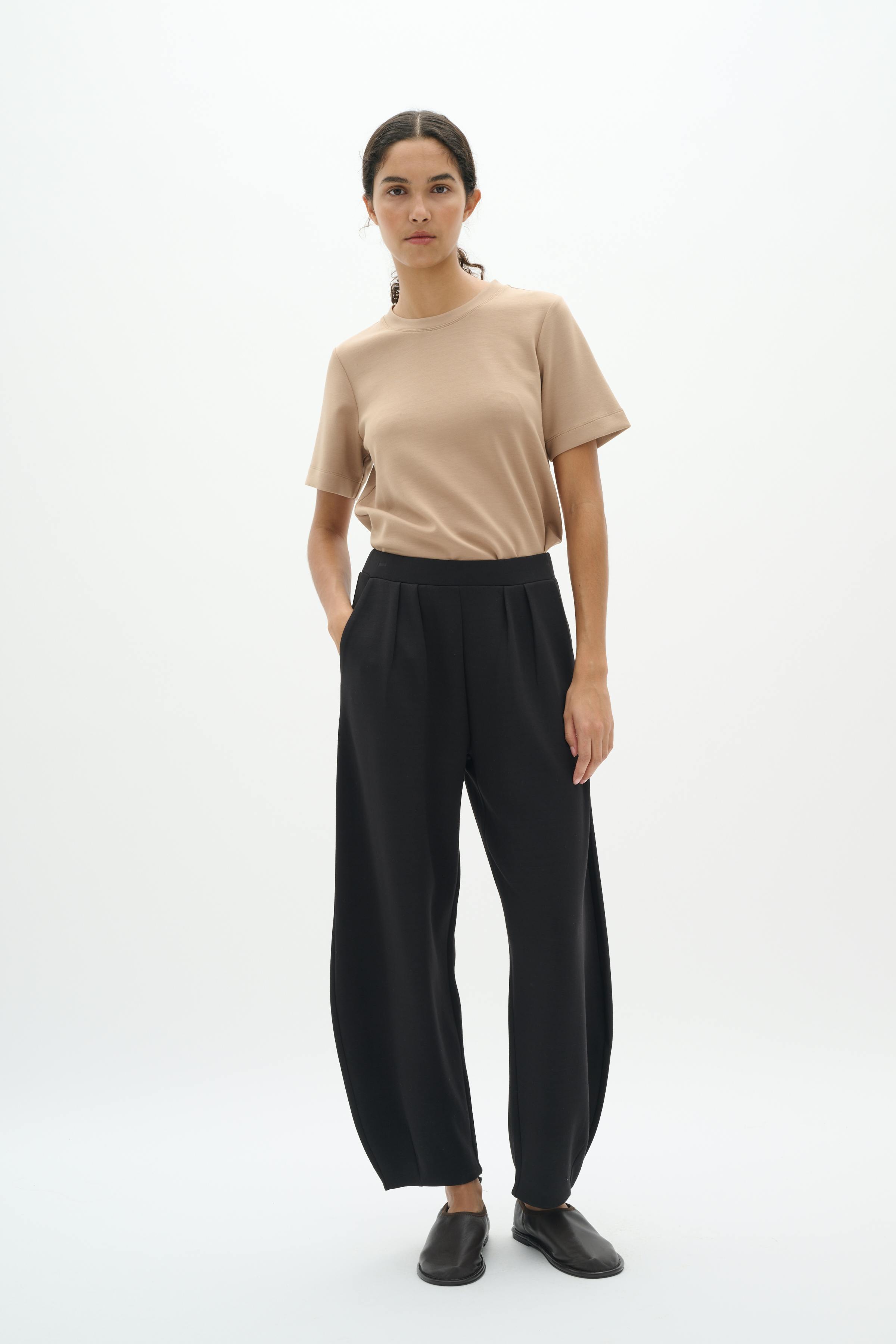 LaicentIW Trousers LOOKBOOK FRONT 30110001-194008