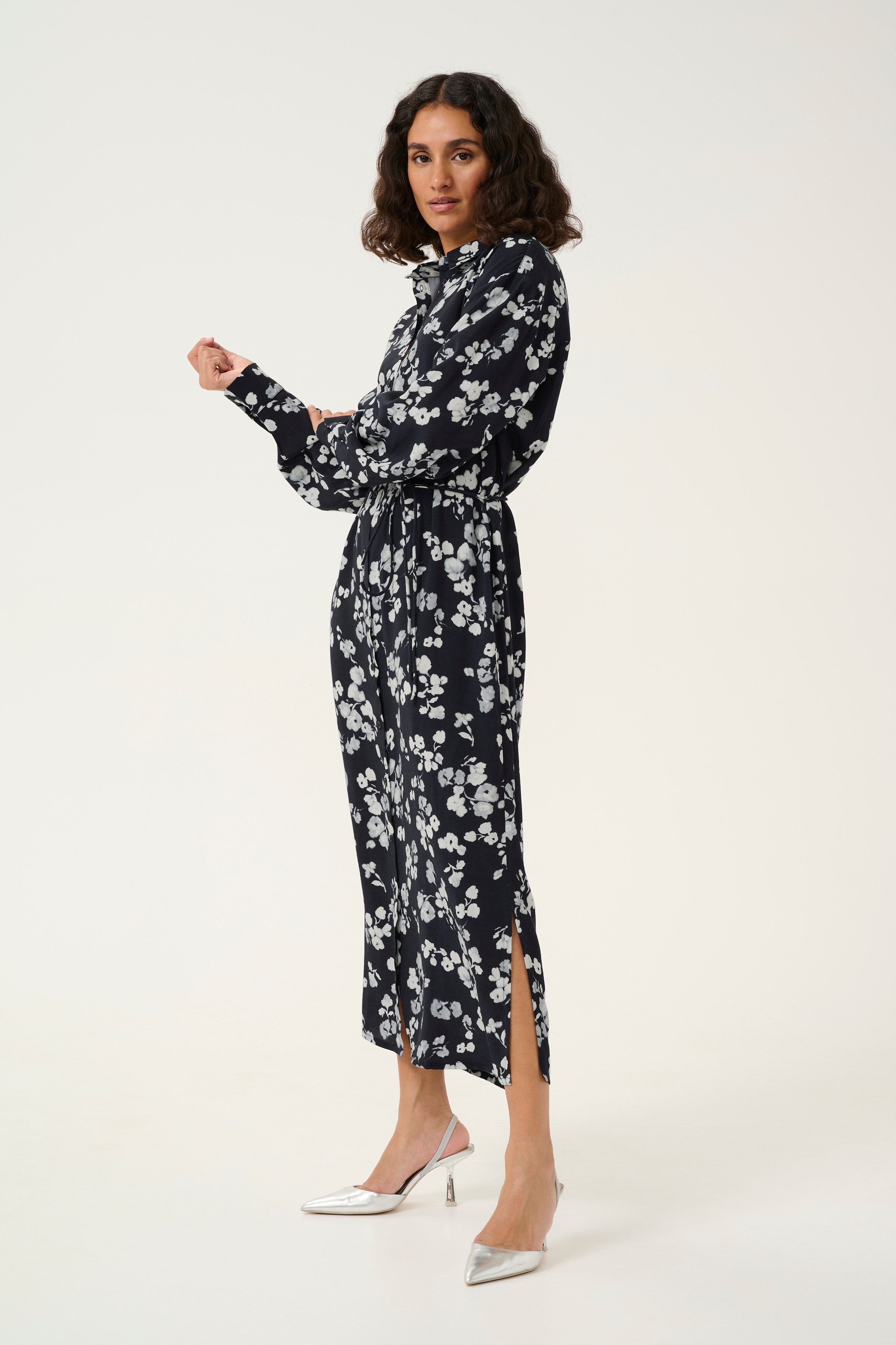 KAalice Kjole LOOKBOOK FRONT 10509401-106800