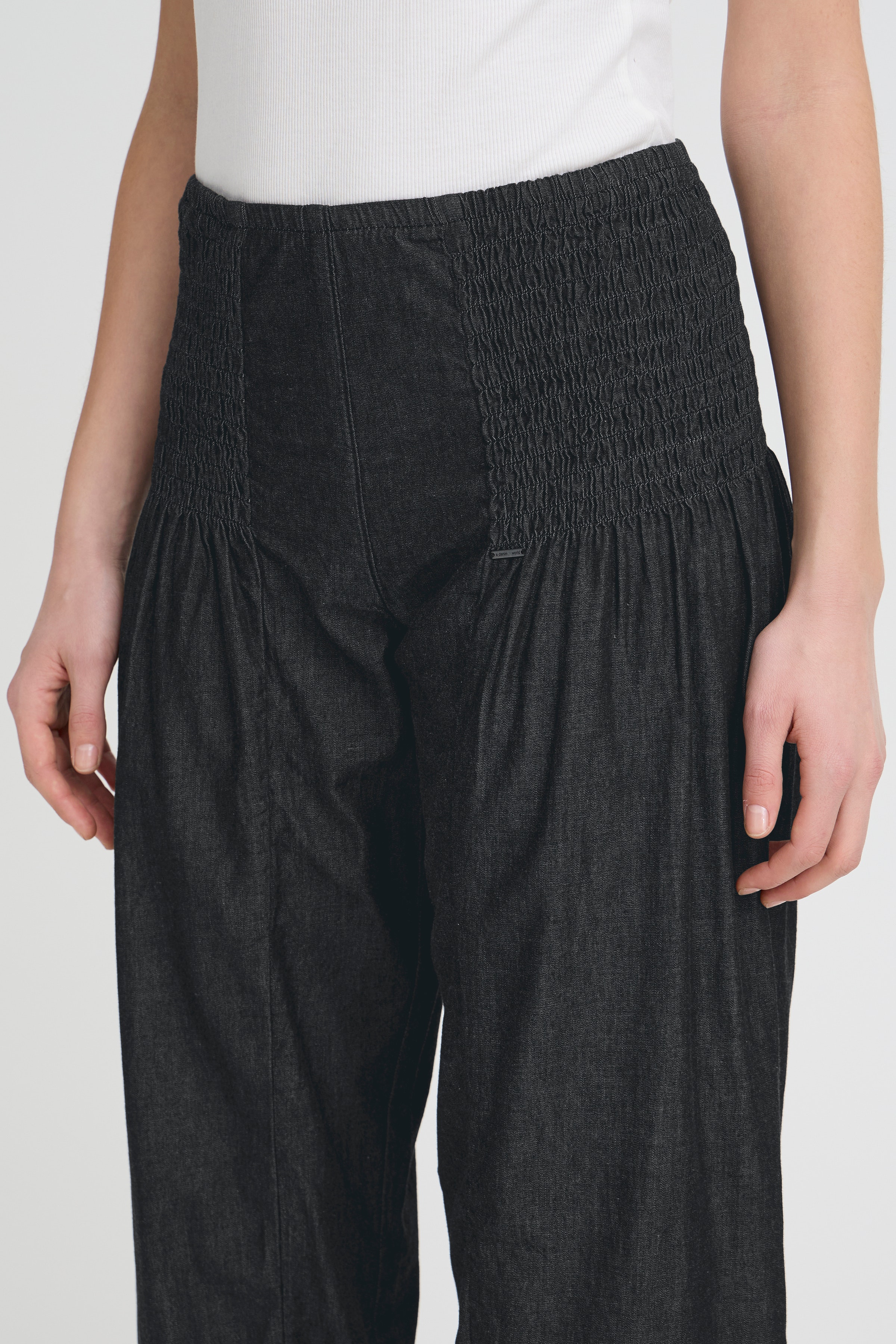 Casual Hose LOOKBOOK DETAIL 50200327-5001816