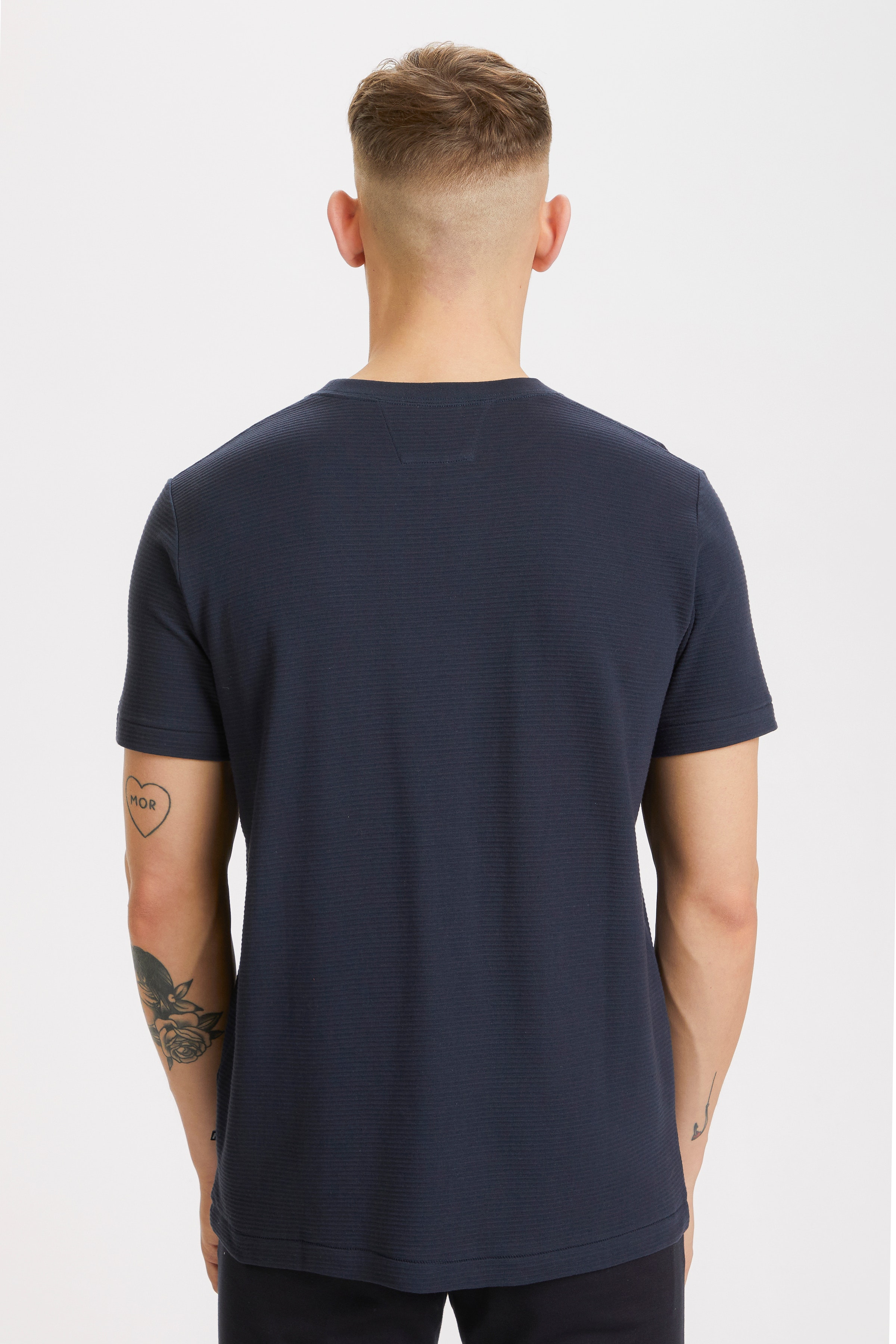 MAjermane T-shirt LOOKBOOK BACK 30205221-194011