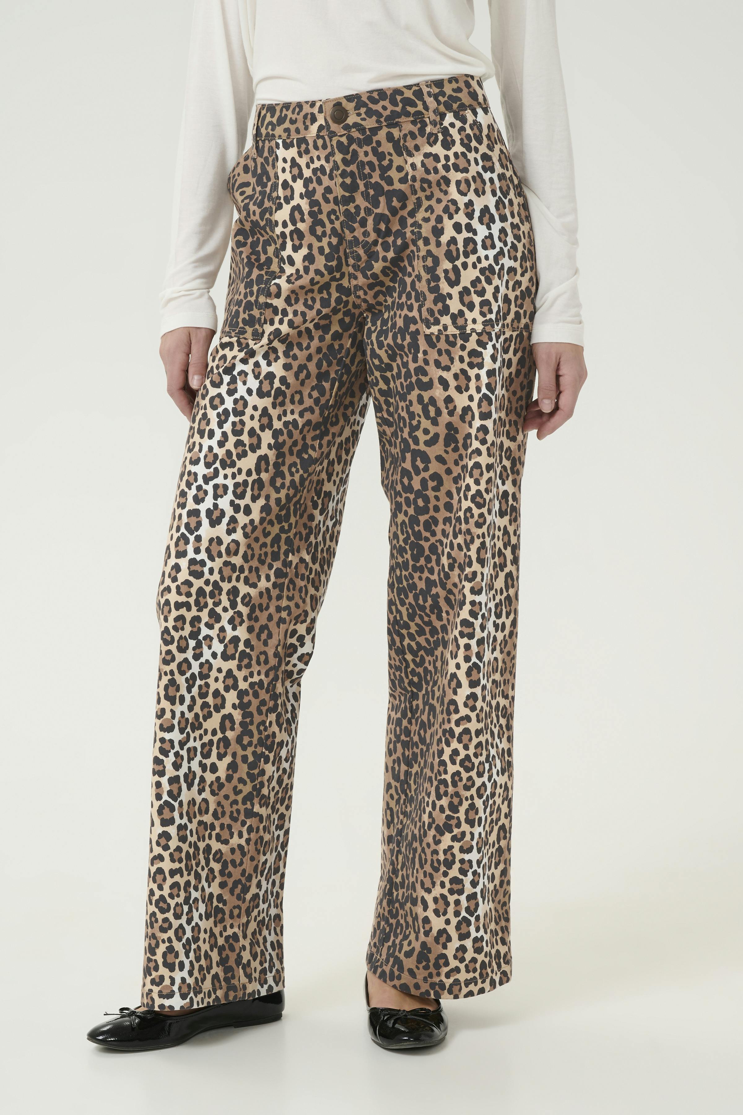 CUfenna Leopard Bukser LOOKBOOK FRONT 50111652-107355